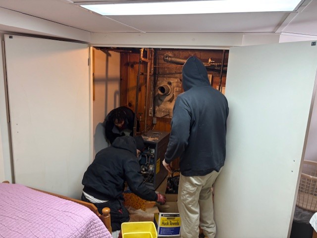Skilled Parrish Services technicians deliver careful in-home HVAC repairs while keeping work areas tidy and minimizing disruption.