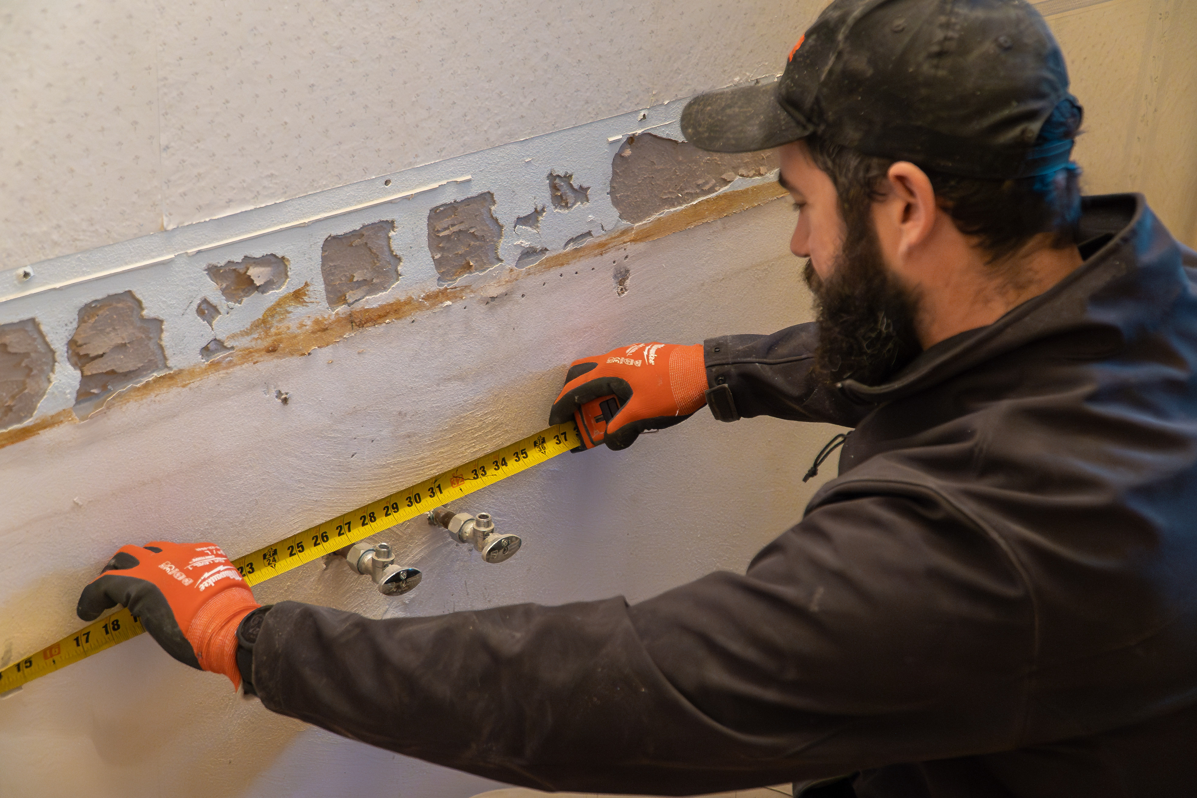 Trust Tureks Plumbing Services for precise and professional plumbing solutions.