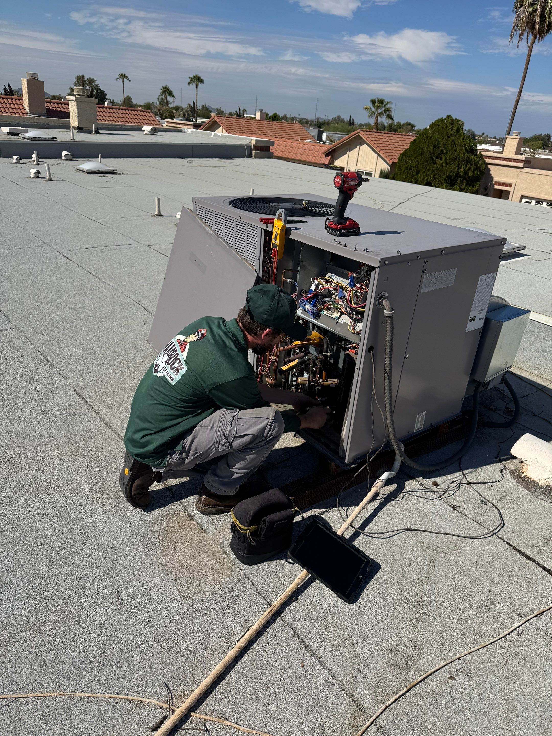 Trust Shamrock Heating & Cooling for expert rooftop HVAC services with unmatched professionalism and quality.