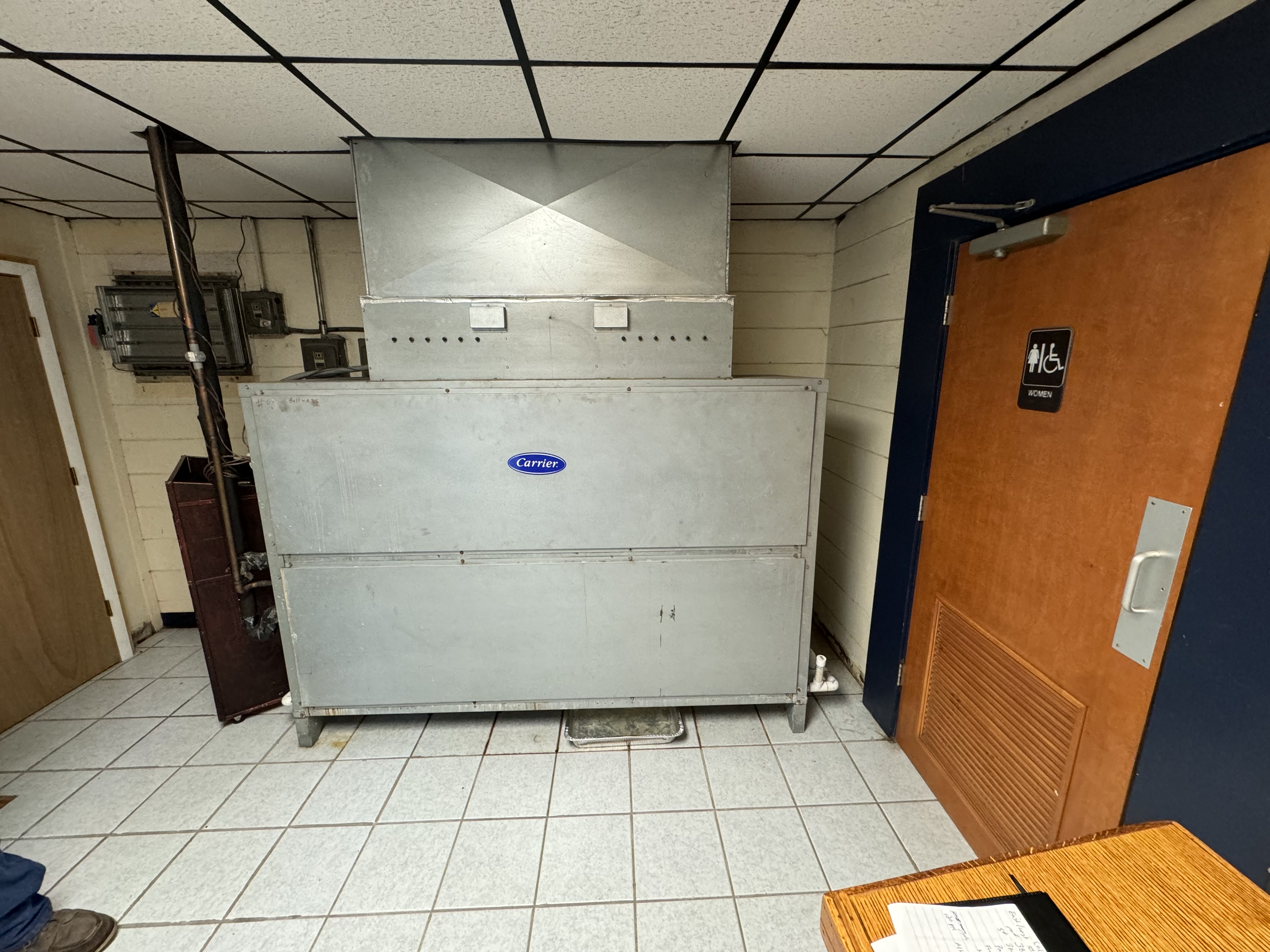 For top-notch indoor climate solutions, trust Ridge Energy Savers Inc. Heating & Air Conditioning to deliver excellence with every installation.