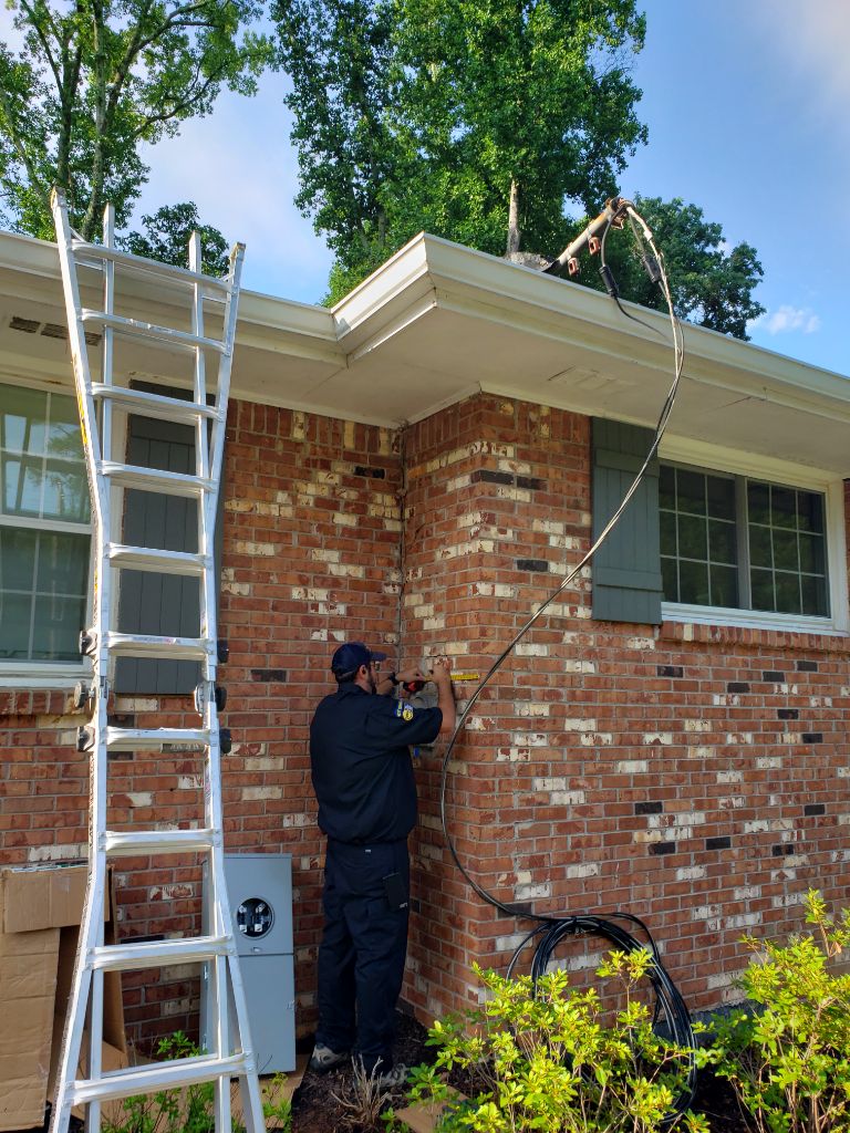 Aardvark Electric, Inc: Delivering expert, on-site electrical solutions with professionalism and care.