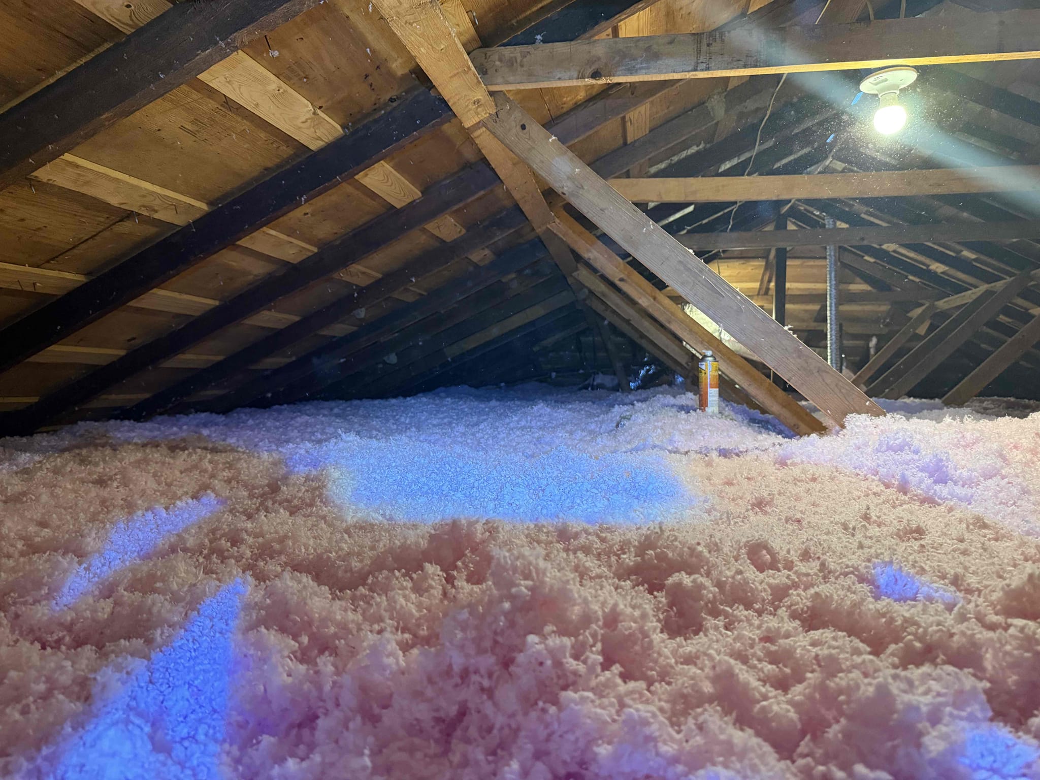 Optimize your home's energy efficiency with Parobek Plumbing & Air Conditioning's top-notch attic insulation services.