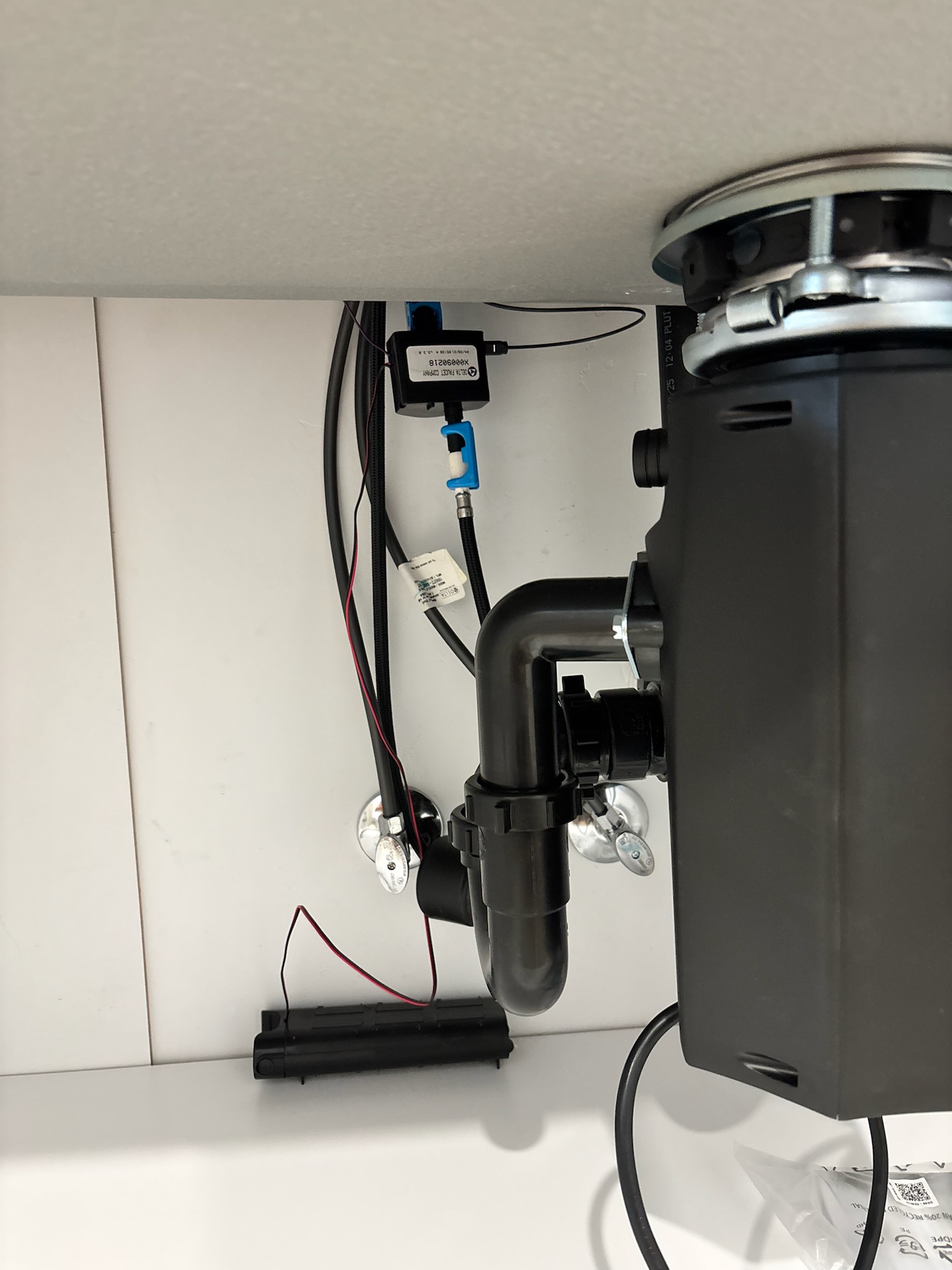 Eric's Plumbing & Drain Cleaning ensures professional and high-quality plumbing installations to keep your kitchen running smoothly.