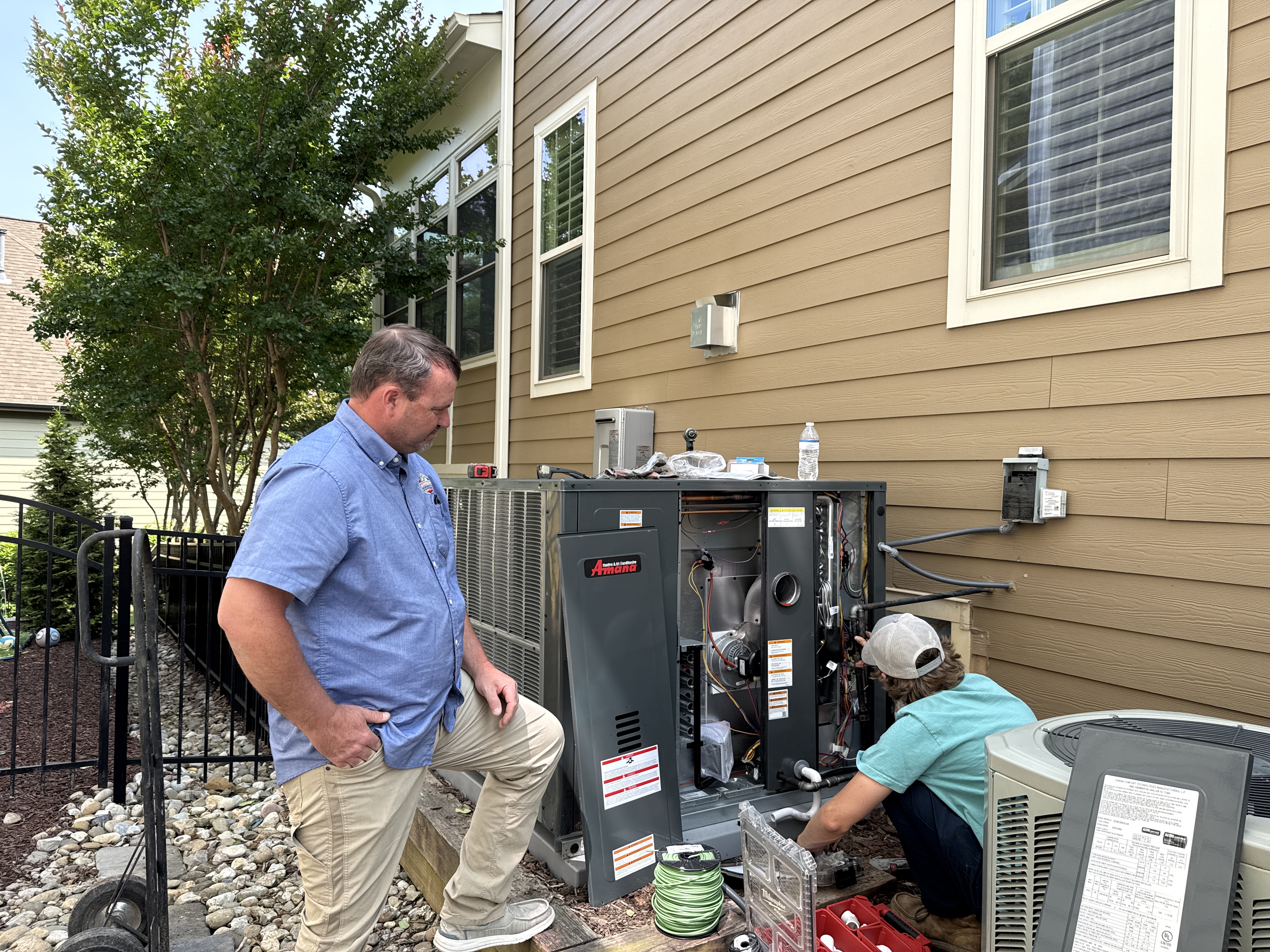 Dawson's Electric & Air: Ensuring top-notch HVAC services with professional care and expertise right at your home!