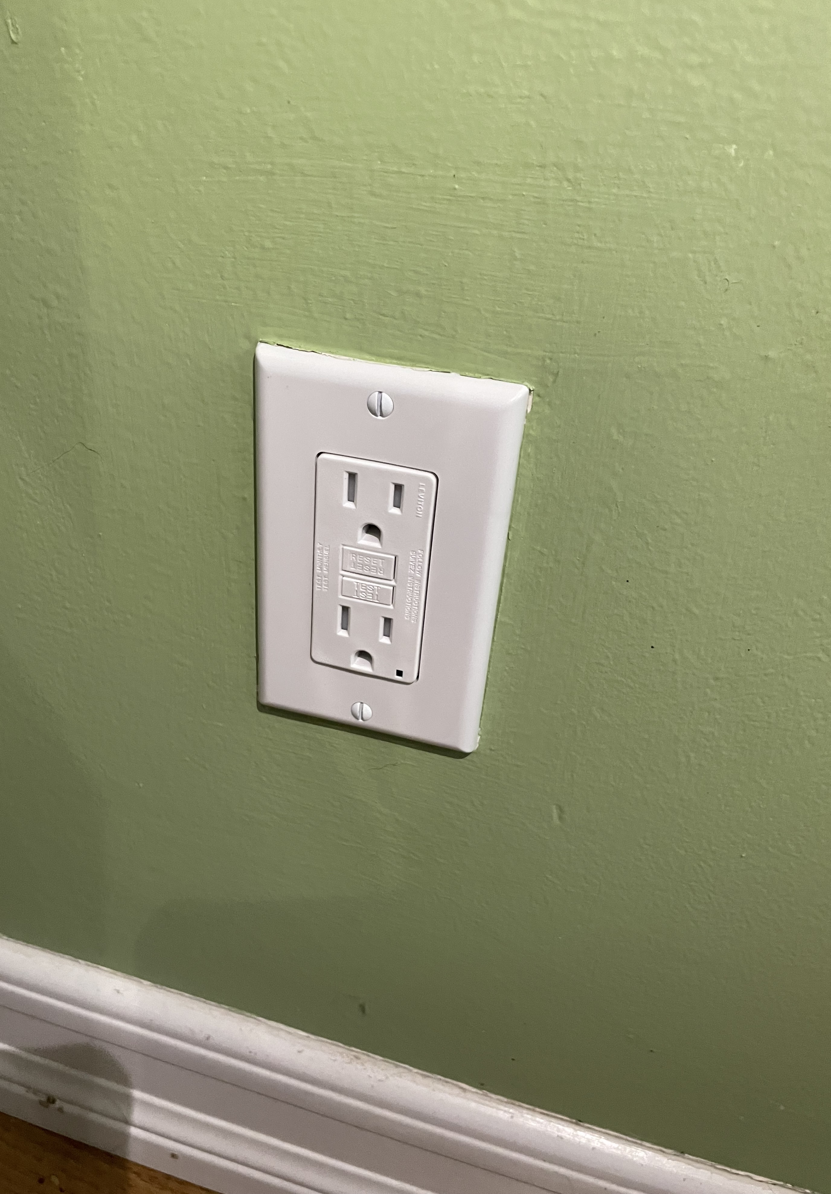 Powell Electric installs reliable GFCI protection with careful attention to safety and clean workmanship for your home.