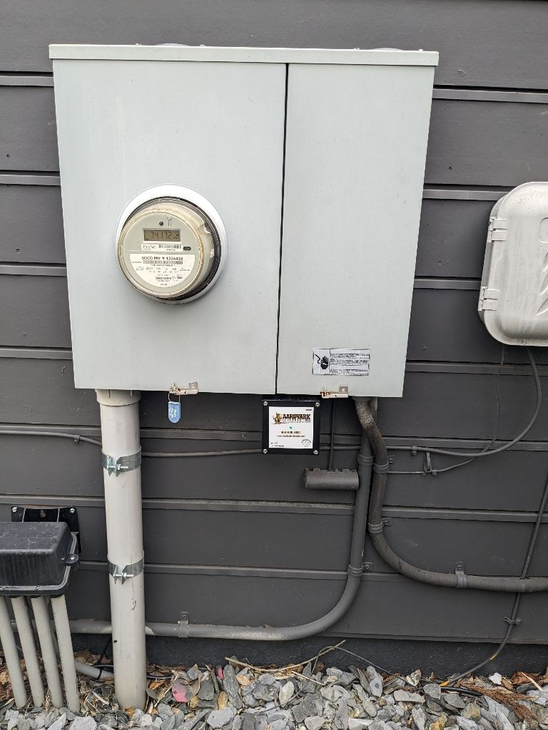 Aardvark Electric, Inc. brings you expertly installed electrical panels, ensuring safety and reliability.