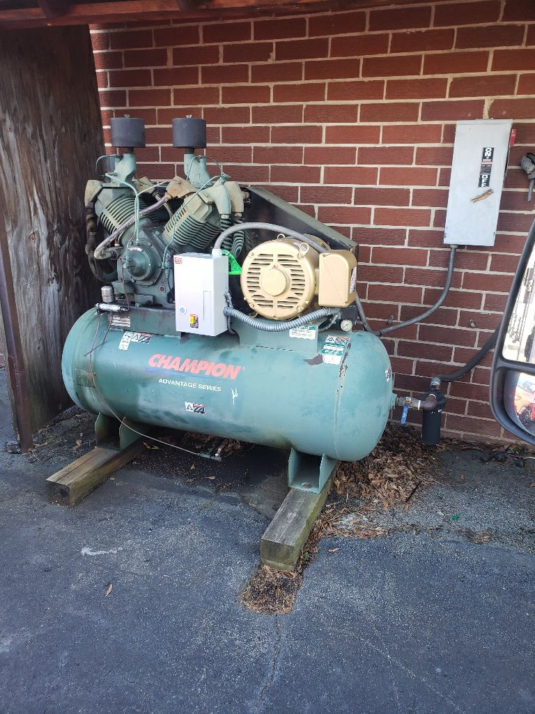 Aardvark Electric, Inc.: Delivering reliable and professional electrical solutions with state-of-the-art equipment.