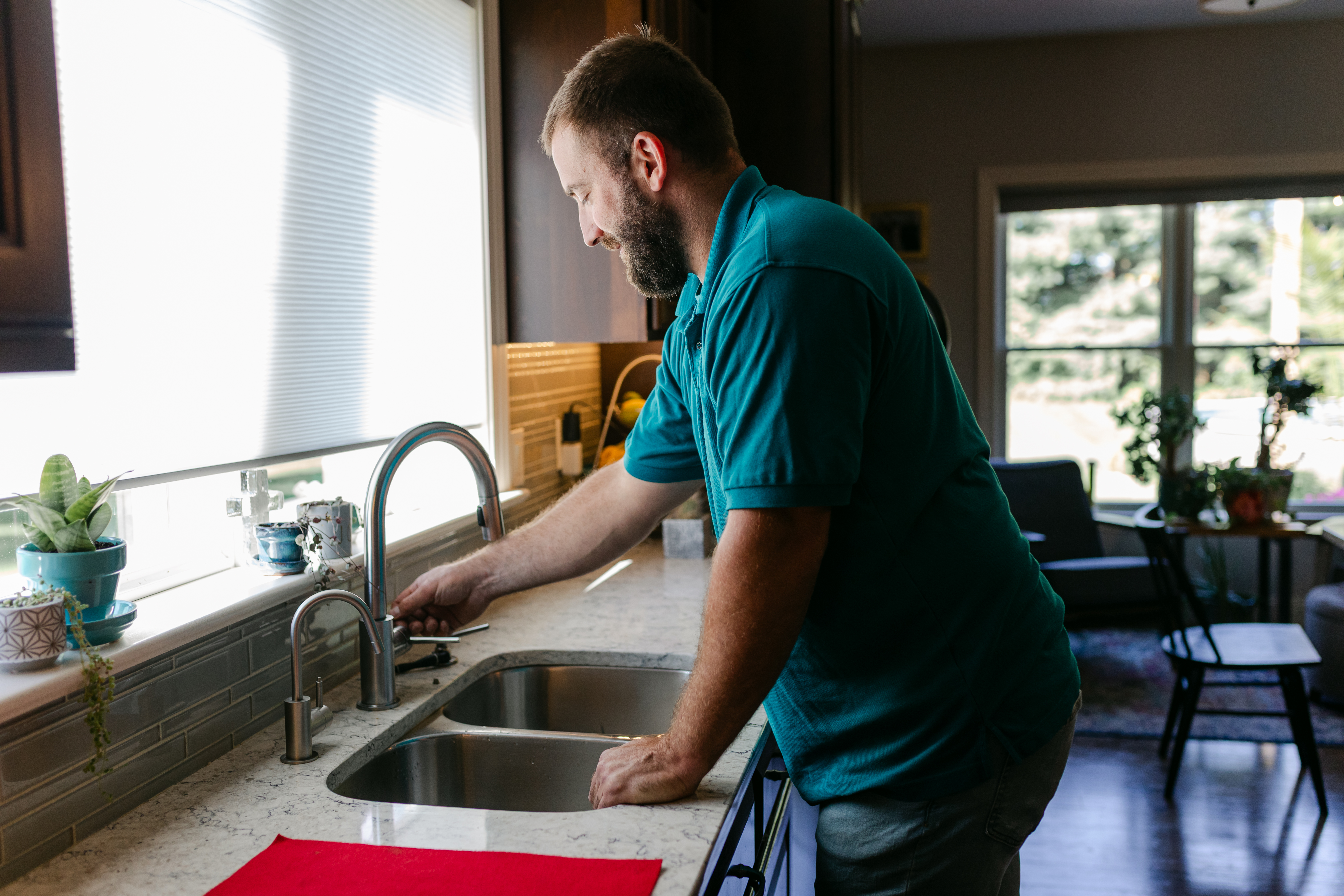 At Covenant Plumbing, our experts ensure seamless solutions for your kitchen needs.