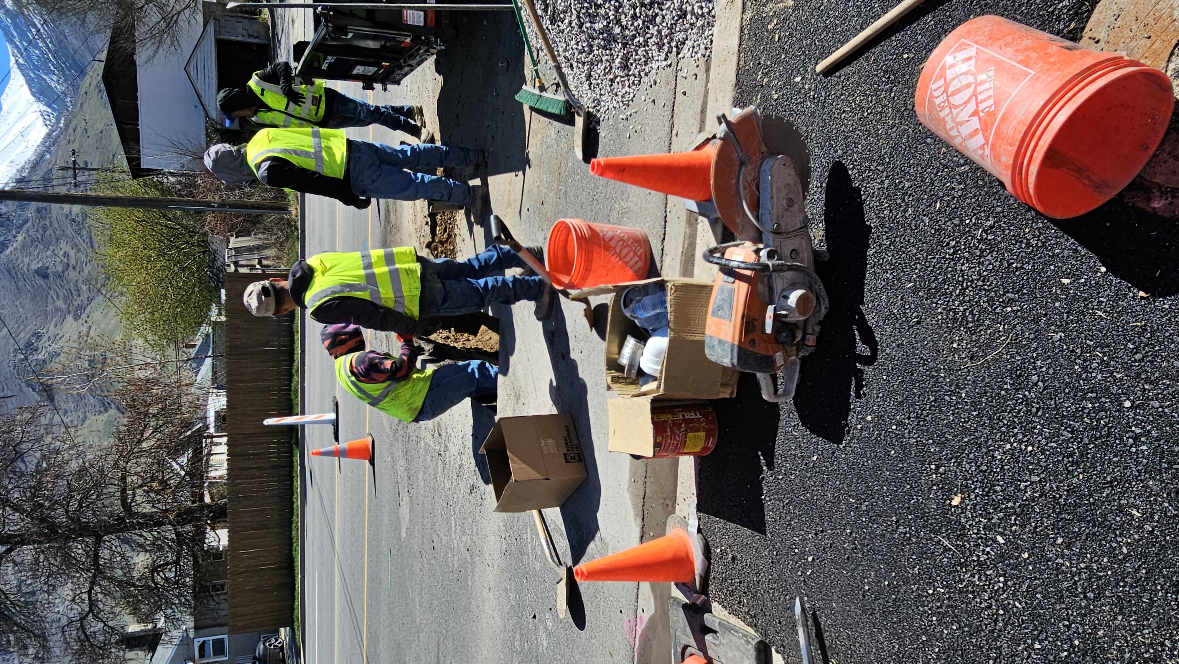 Experience professional and reliable service with Eric's Plumbing & Drain Cleaning, where safety and efficiency meet.