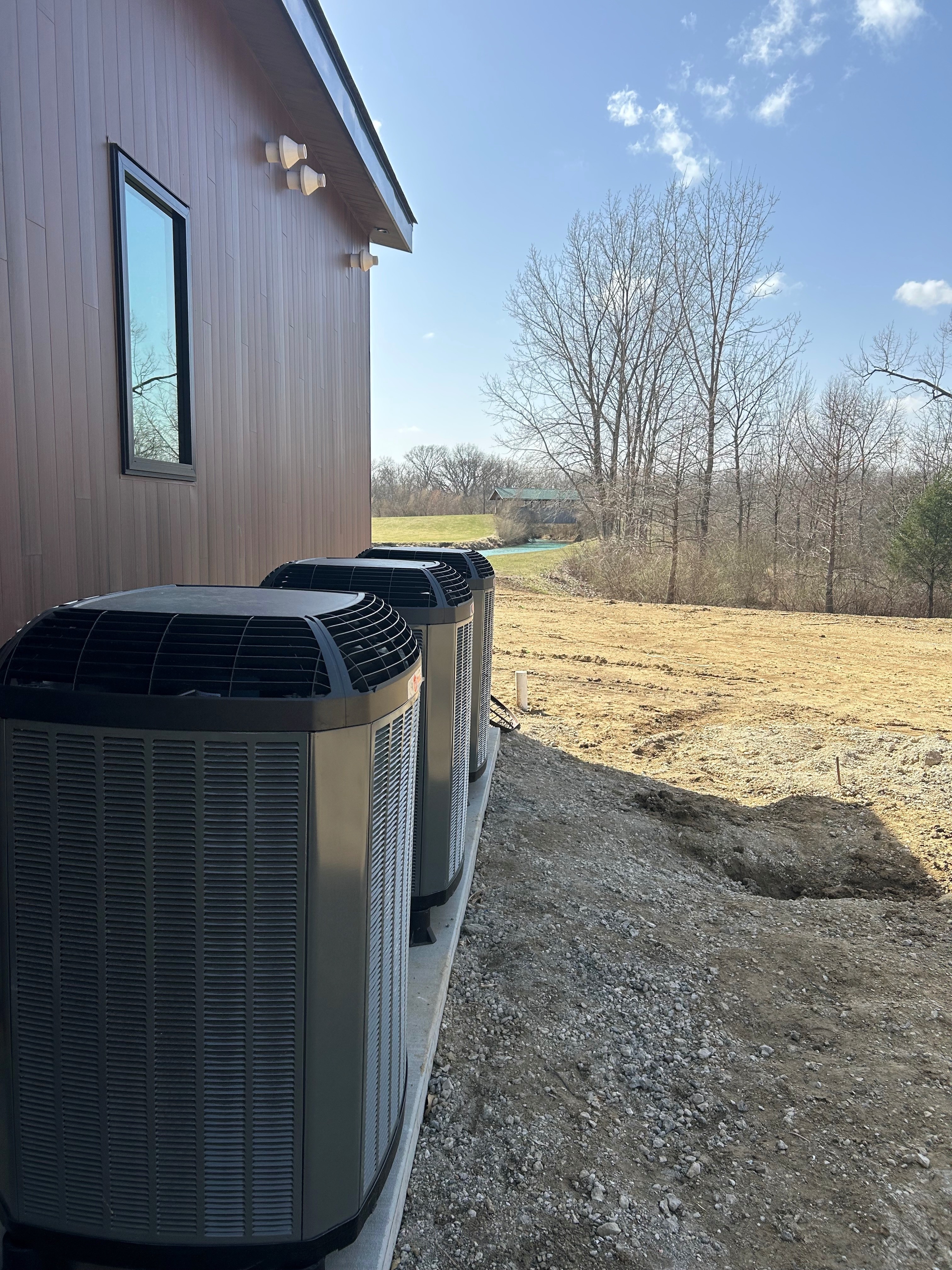 Experience the reliability and efficiency of expertly installed air conditioning systems with Lanz Plumbing, Heating & Cooling, Inc.