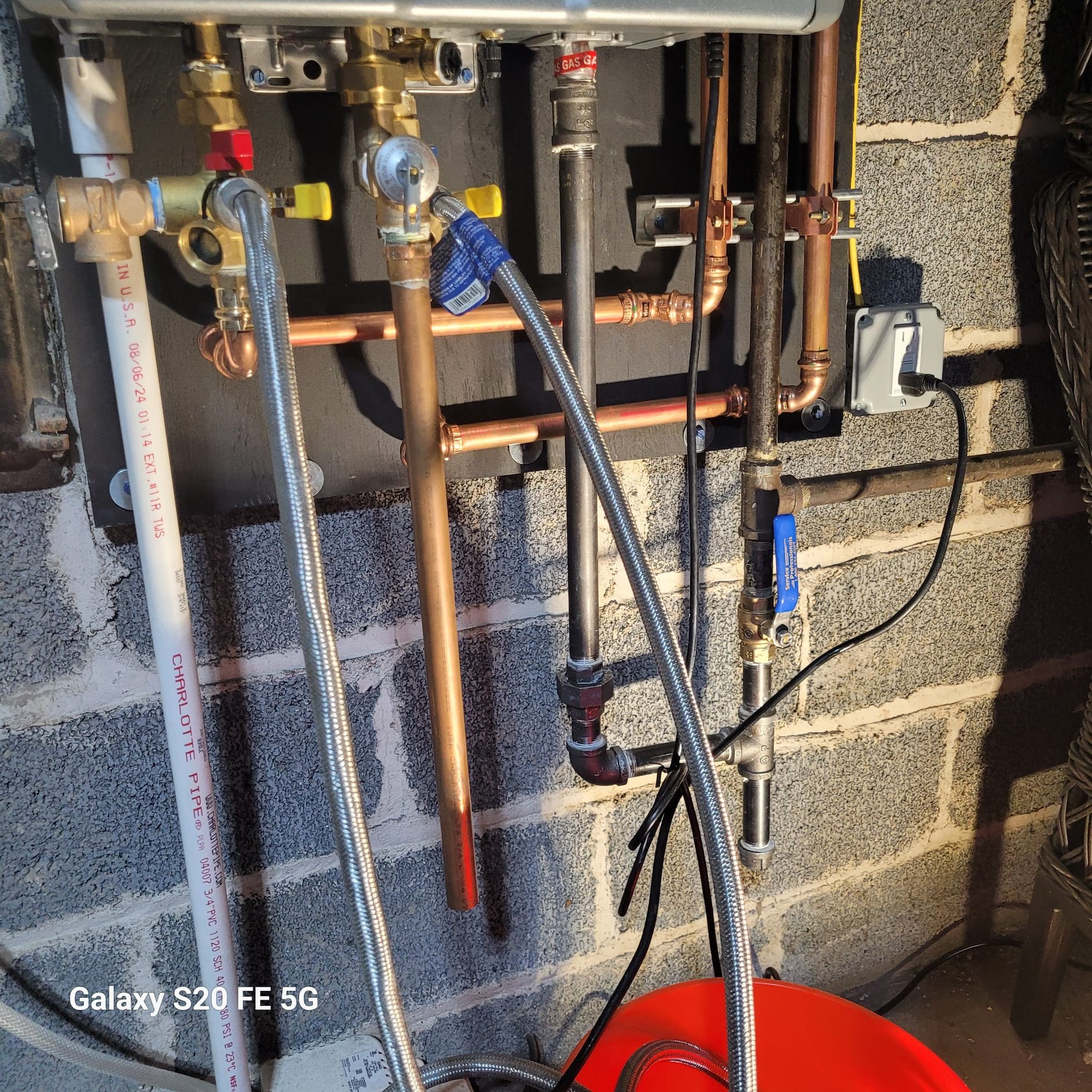 Service Professionals showcases excellence in plumbing with efficient and orderly installations.