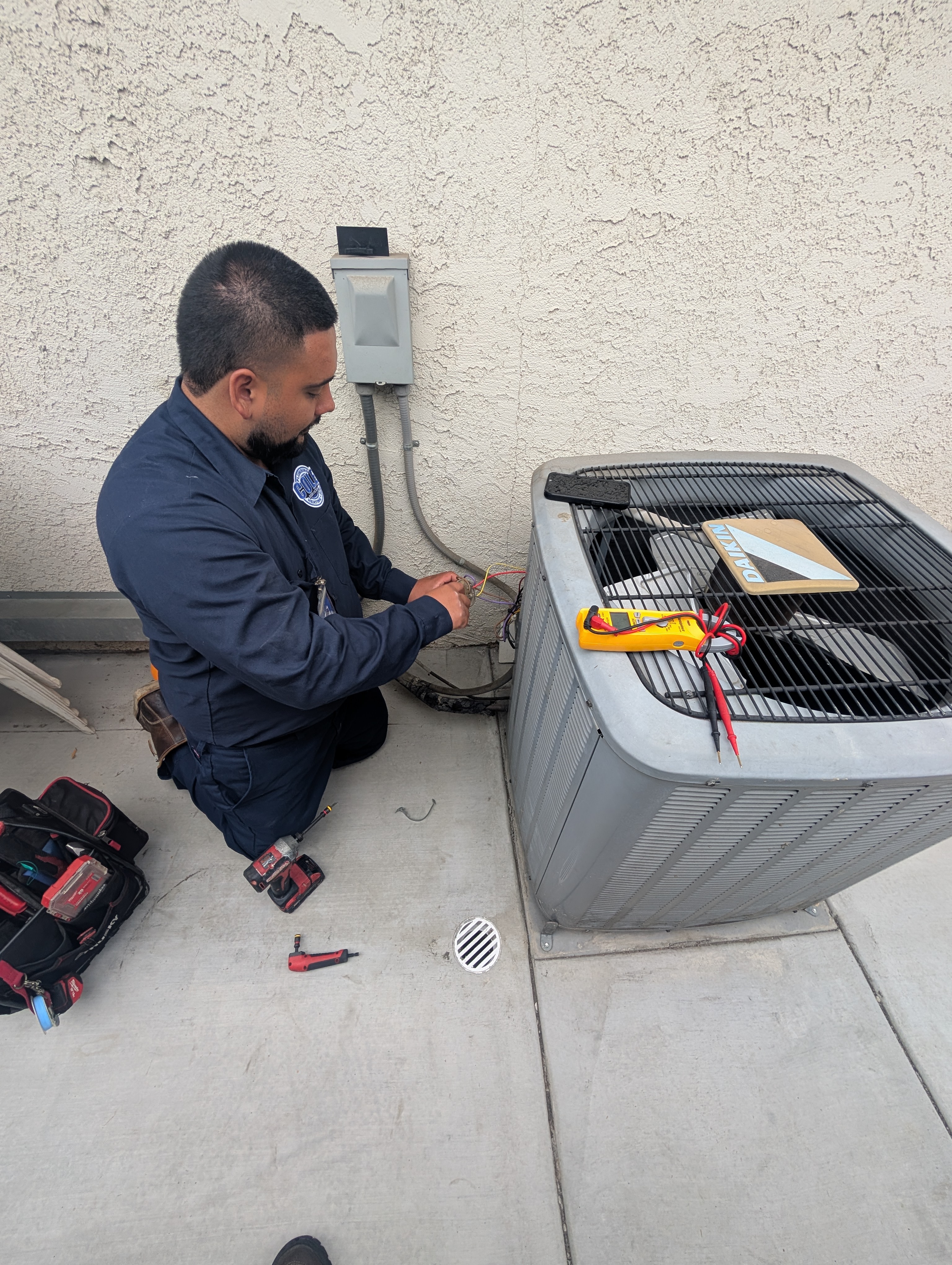 Cole Services: Reliable and professional HVAC maintenance that ensures your comfort all year round.