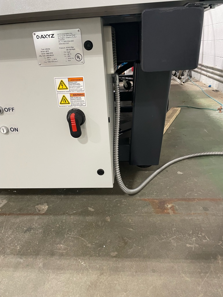 Ensure the highest standards of safety and professionalism with Aardvark Electric, Inc.'s expert electrical solutions.