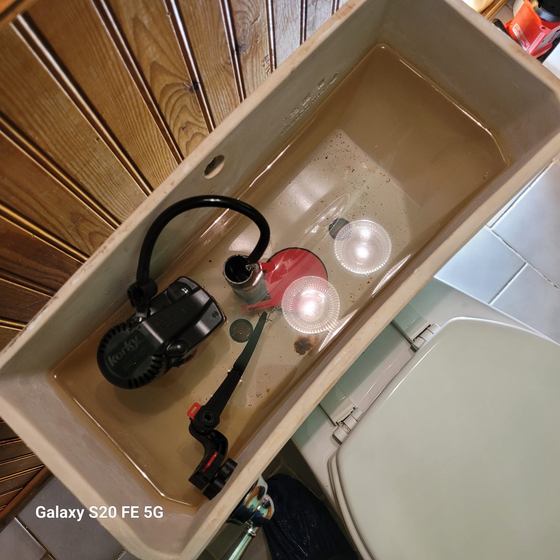 Ensure your bathroom plumbing runs smoothly with Service Professionals, where quality meets reliability.