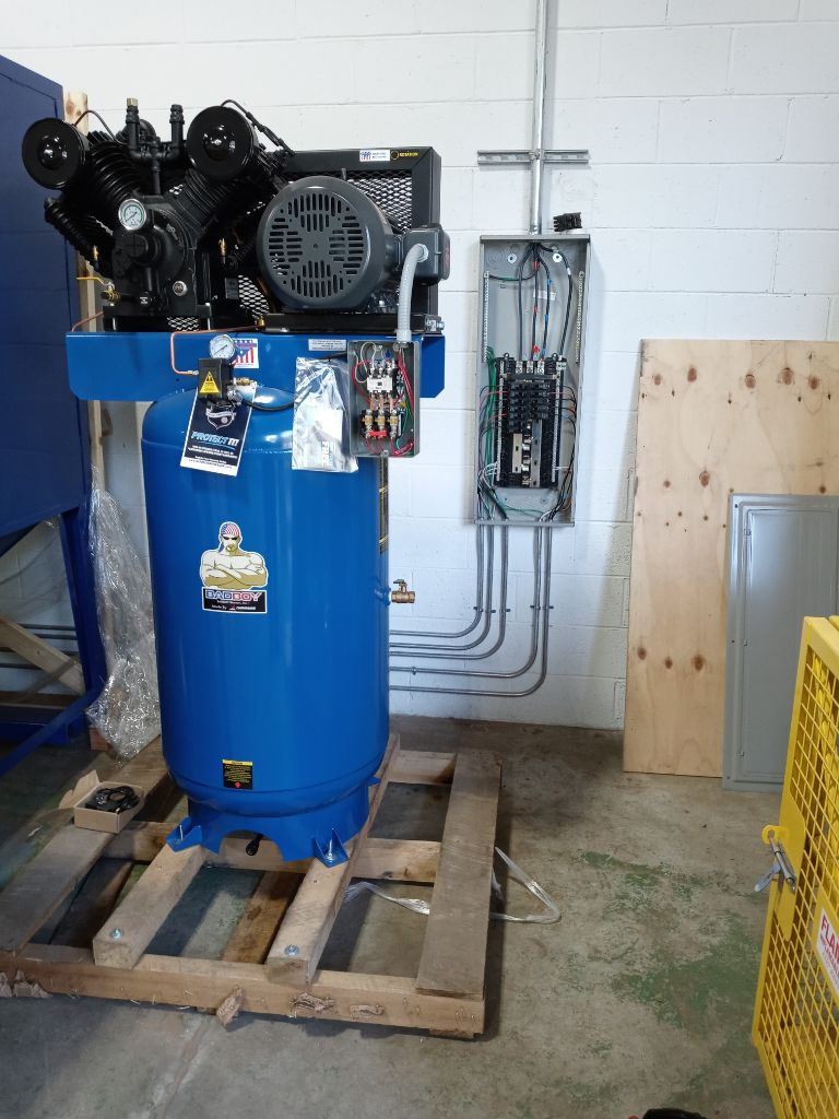 Trust Aardvark Electric, Inc. for expert industrial electrical solutions and top-notch installations.