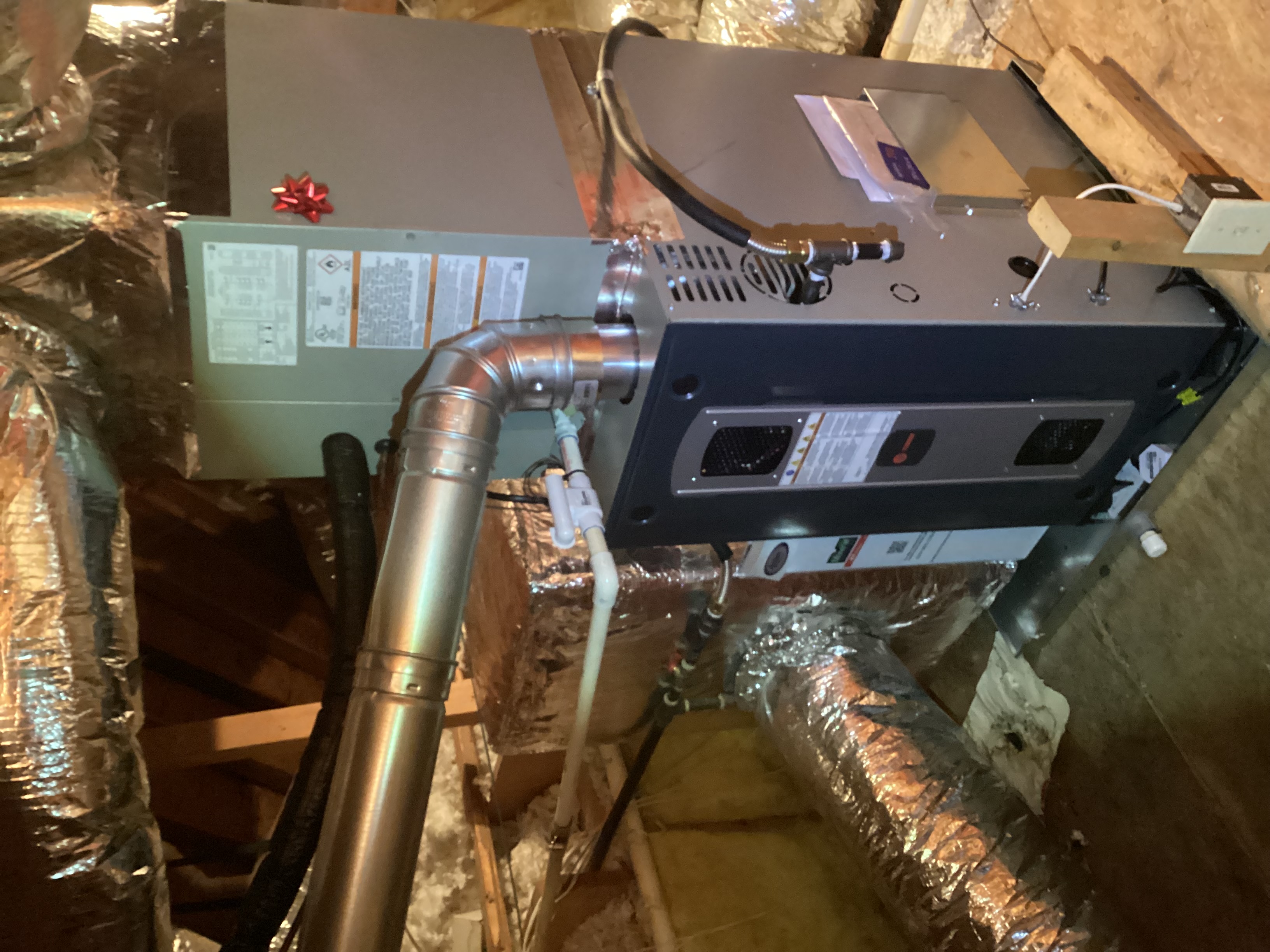 With Moncrief Heating & Air Conditioning, experience top-of-the-line heating installations that prioritize your comfort and efficiency.