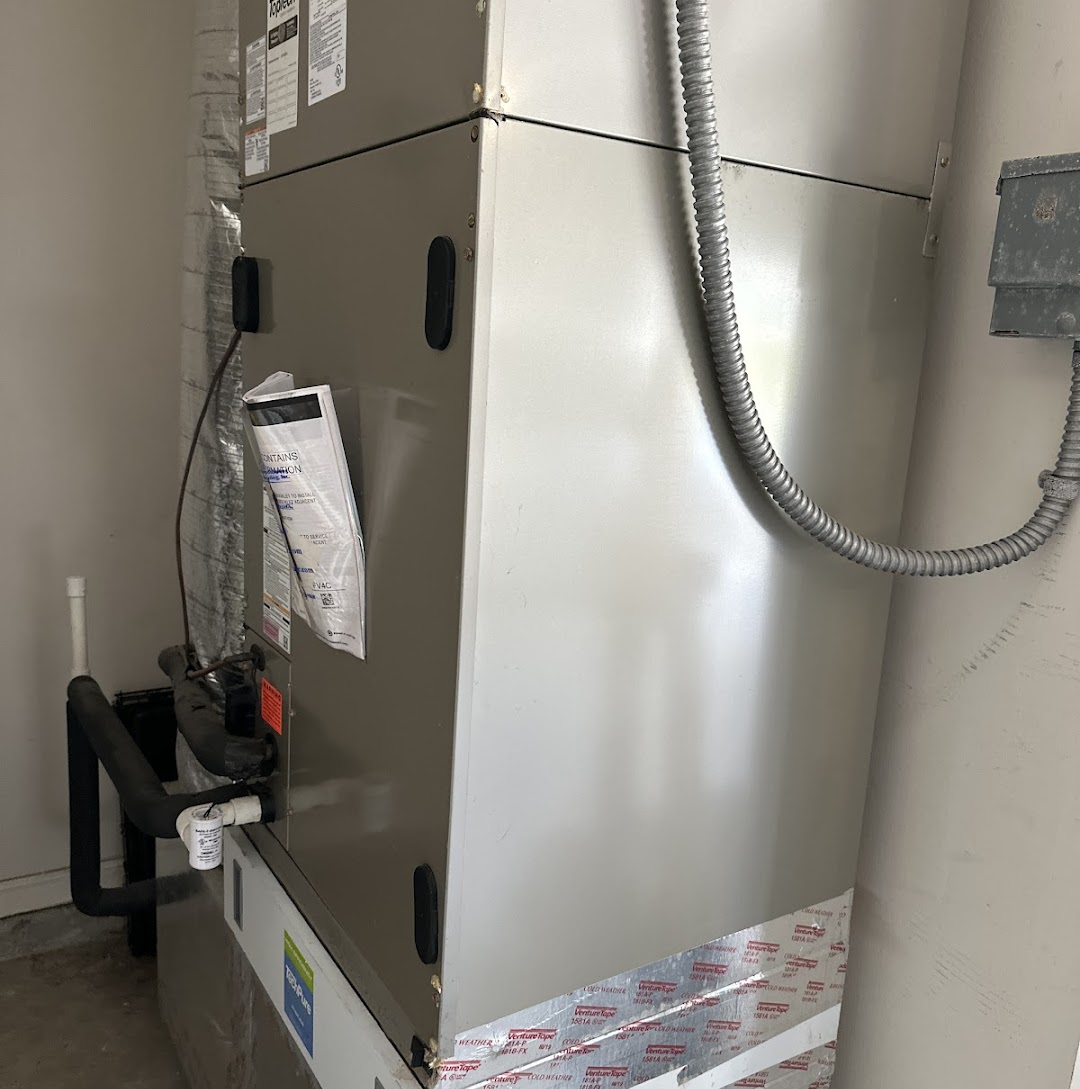 Experience exceptional comfort with Creeks Air Conditioning & Heating's expertly installed HVAC units, ensuring quality and reliability in every home.