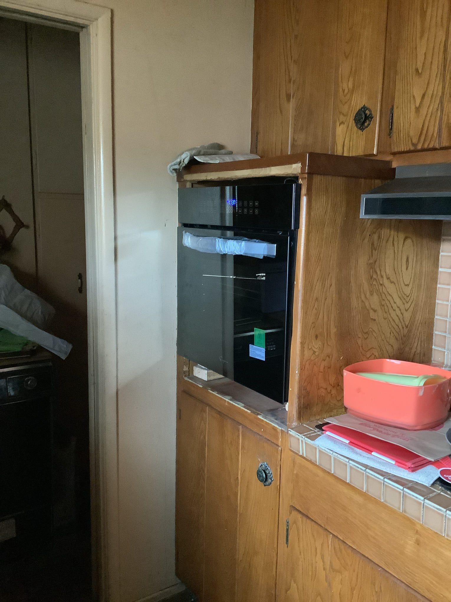 Powell Electric completed a careful oven installation that fits existing cabinetry, demonstrating reliable craftsmanship and attention to fit.