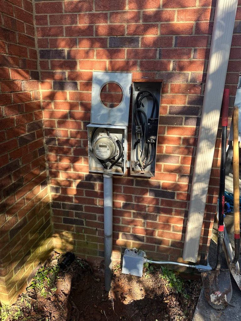 Enhance your home's electrical safety with Aardvark Electric, Inc.'s expert panel installations!