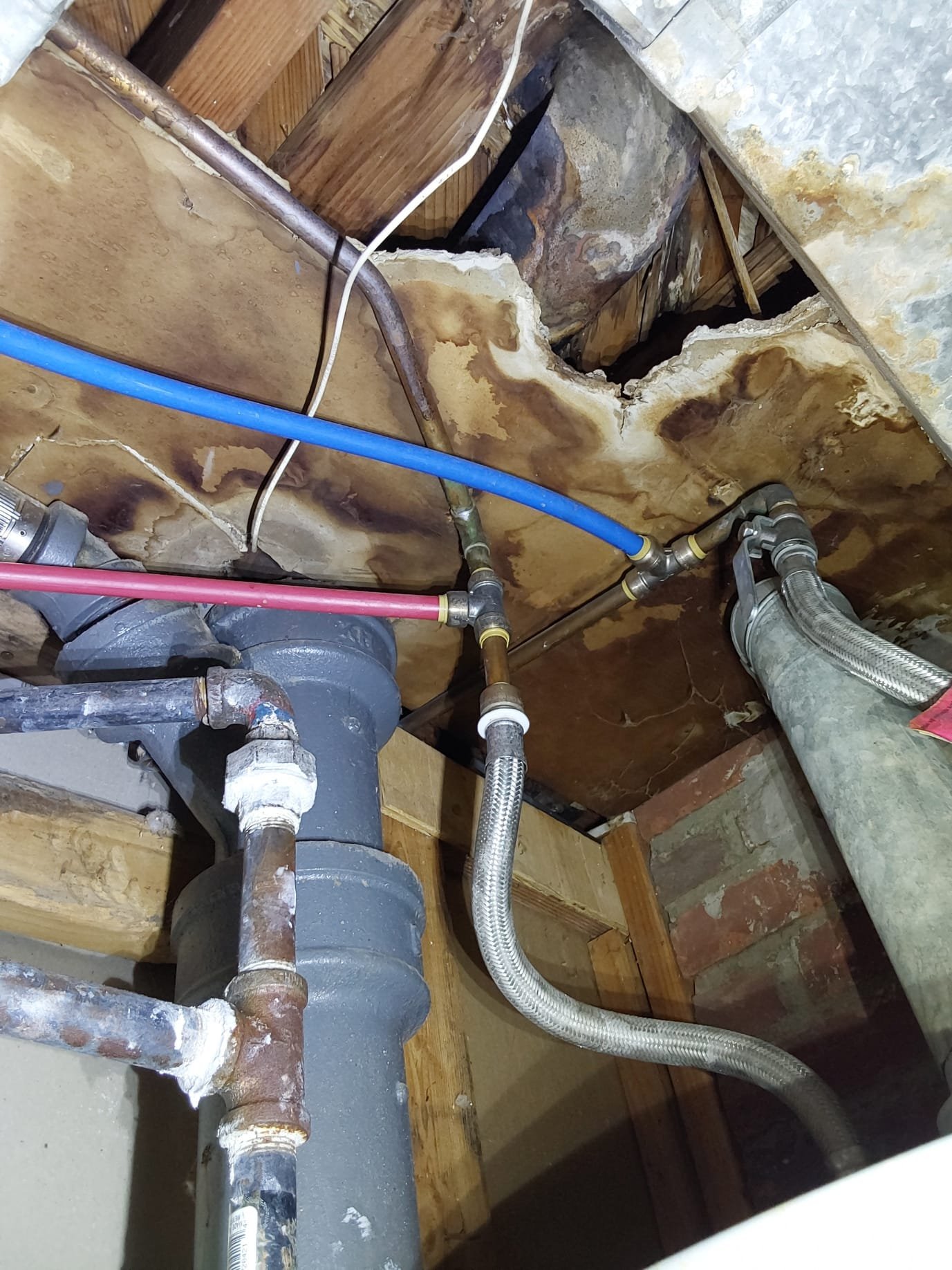 Protect your home from costly damage with our expert plumbing services.