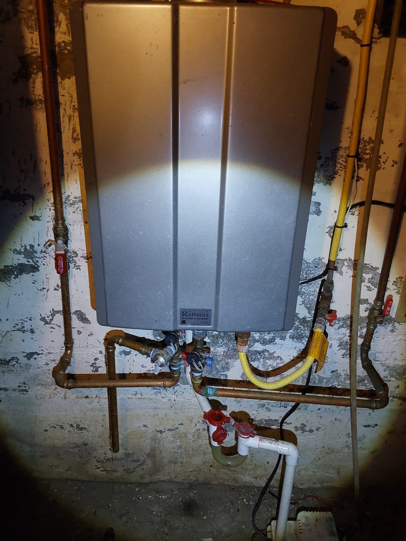 Upgrade your home comfort with our professional water heater installation - ensuring efficiency and quality you can trust.