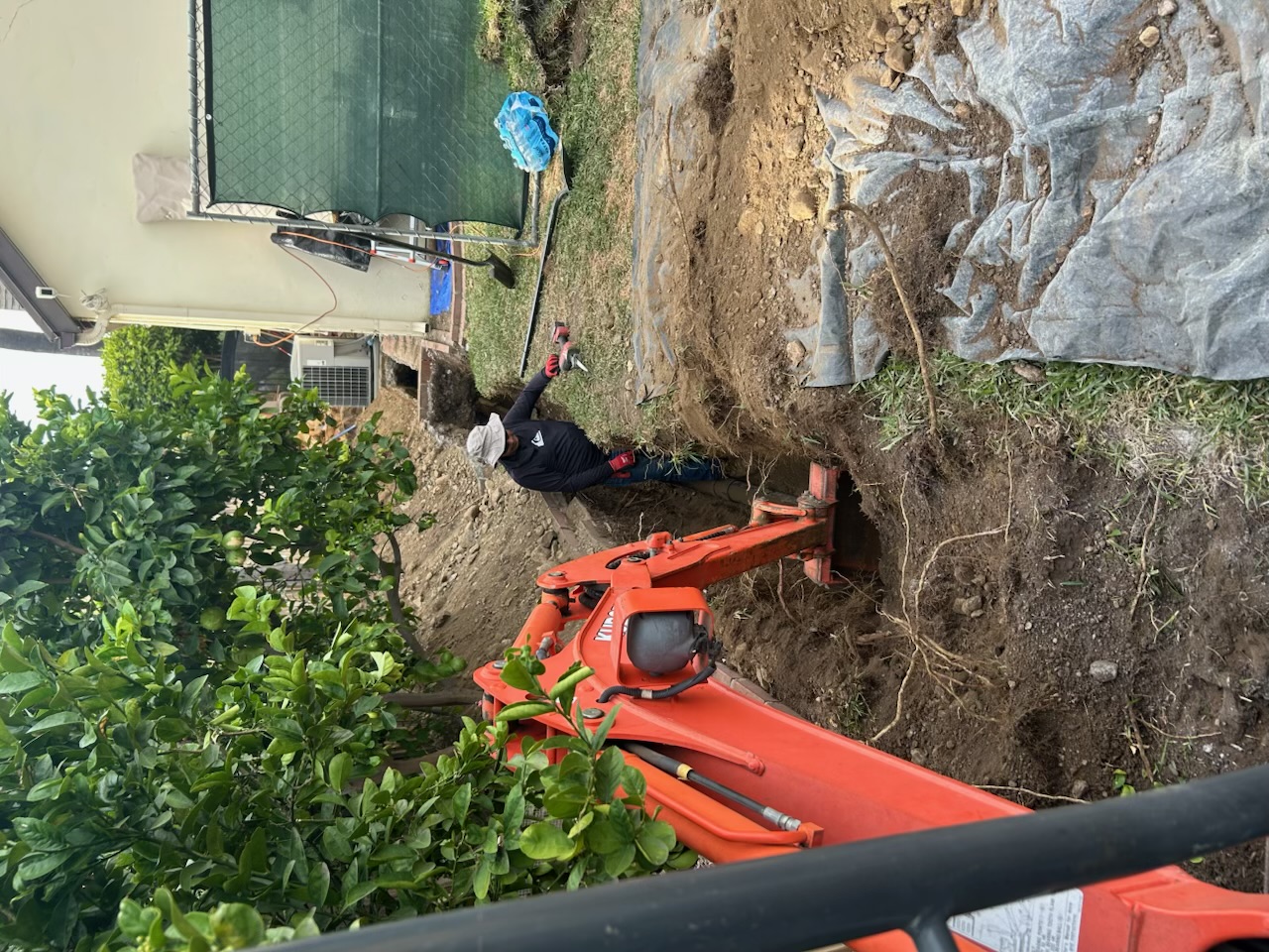 Cruz Plumbing & Rooter Services delivers careful, professional trenching for reliable underground repairs while protecting your yard.