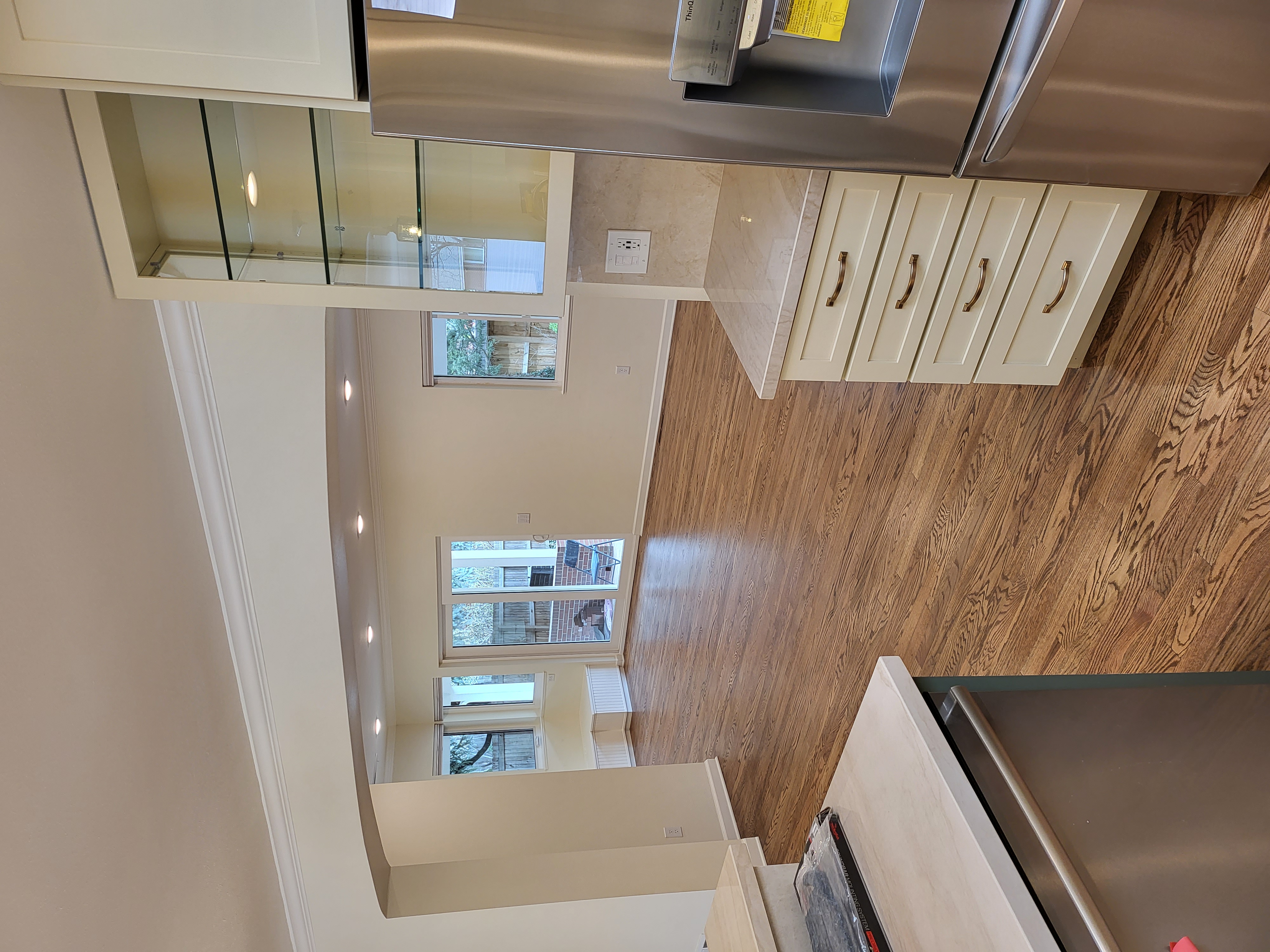 Next Level Pros brings top-quality design and elegance to your home, creating beautiful and efficient kitchen spaces.