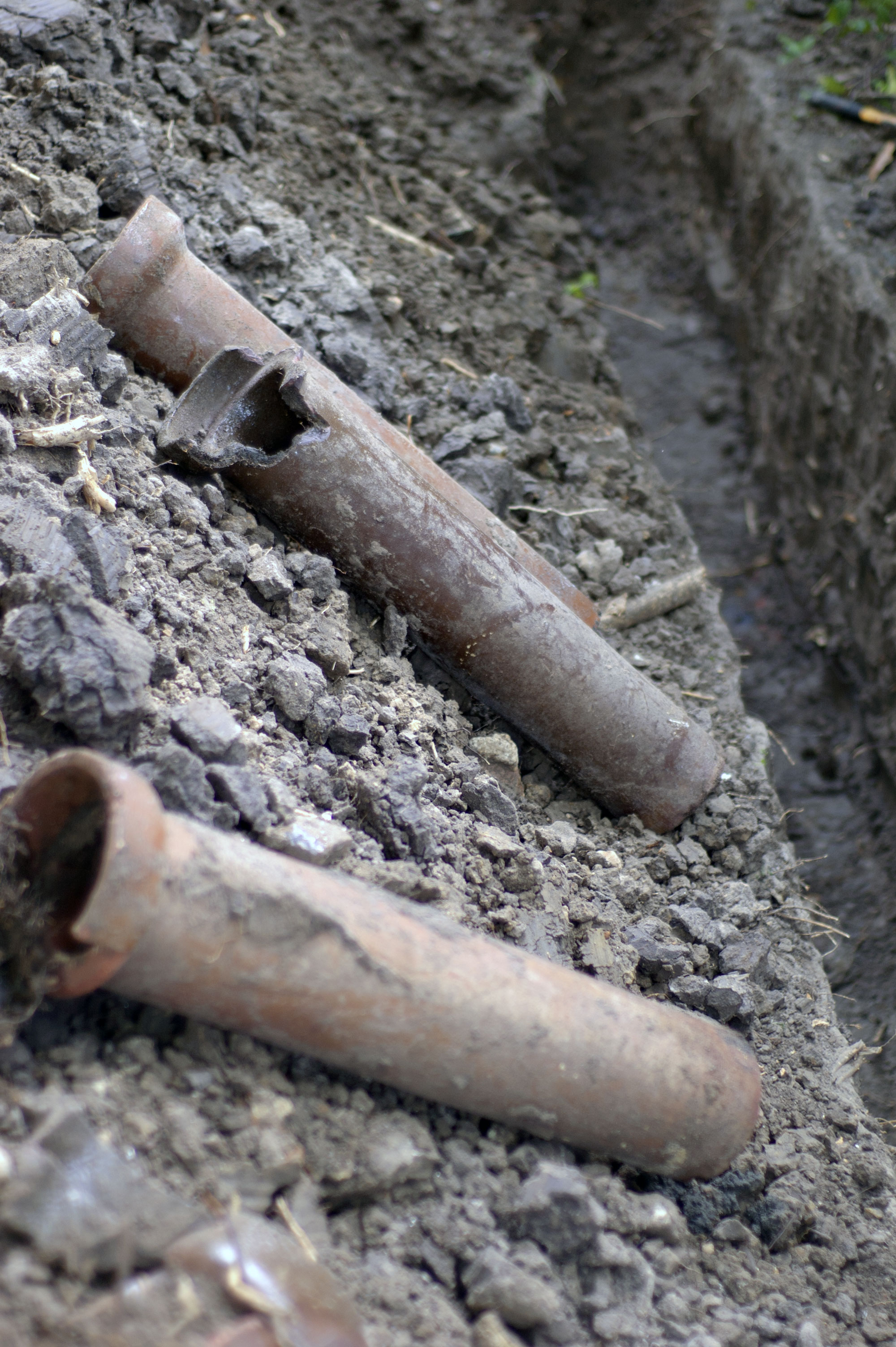 When old underground lines fail, Abacus Plumbing, Air Conditioning, & Electrical delivers fast, reliable pipe repair to protect your home.