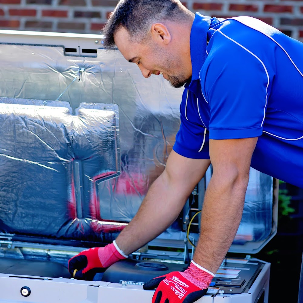 Experience top-notch electrical services with Tri-State Water, Power, and Air for unmatched professionalism and reliability.