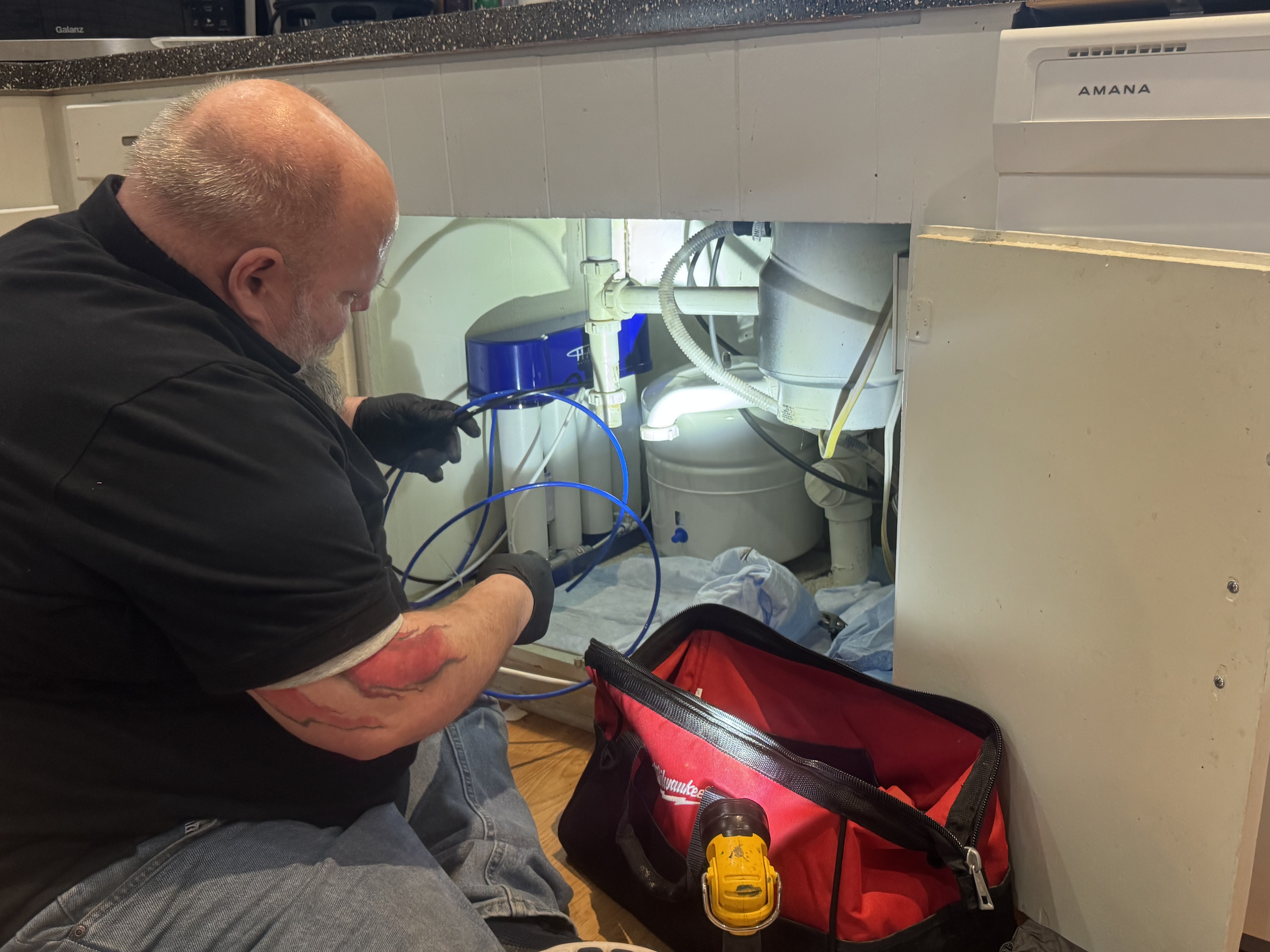 Southern Comfort Mechanical ensures top-notch service with precision plumbing solutions, delivering quality and professionalism right to your home!