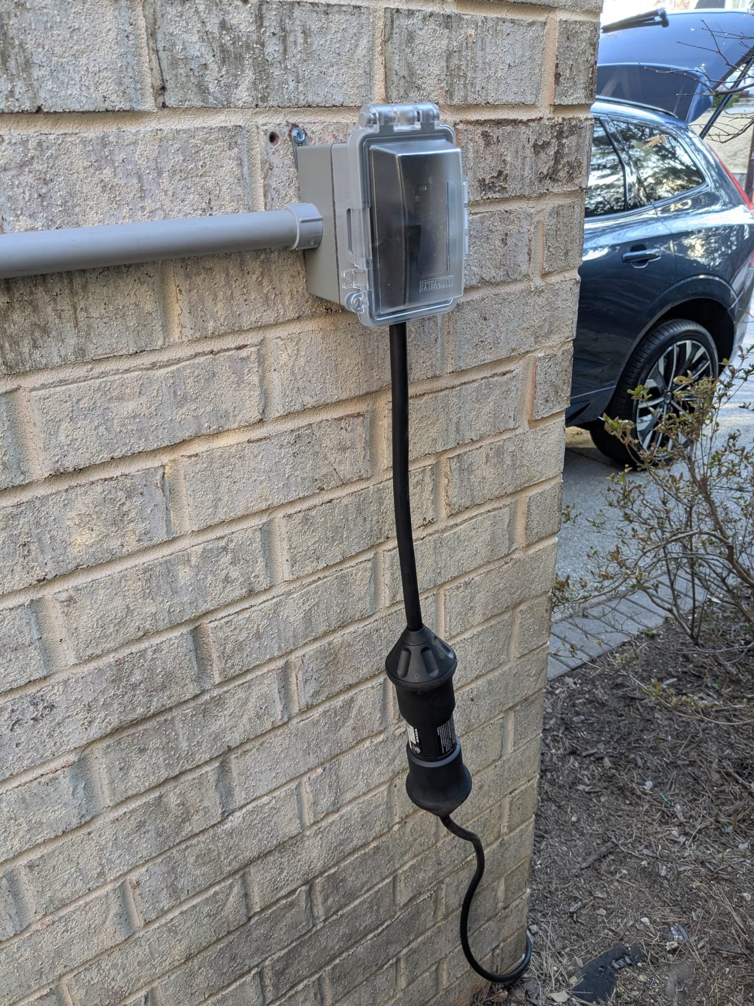 Trust Aardvark Electric, Inc. for safe and professional outdoor electrical installations, ensuring quality every time.