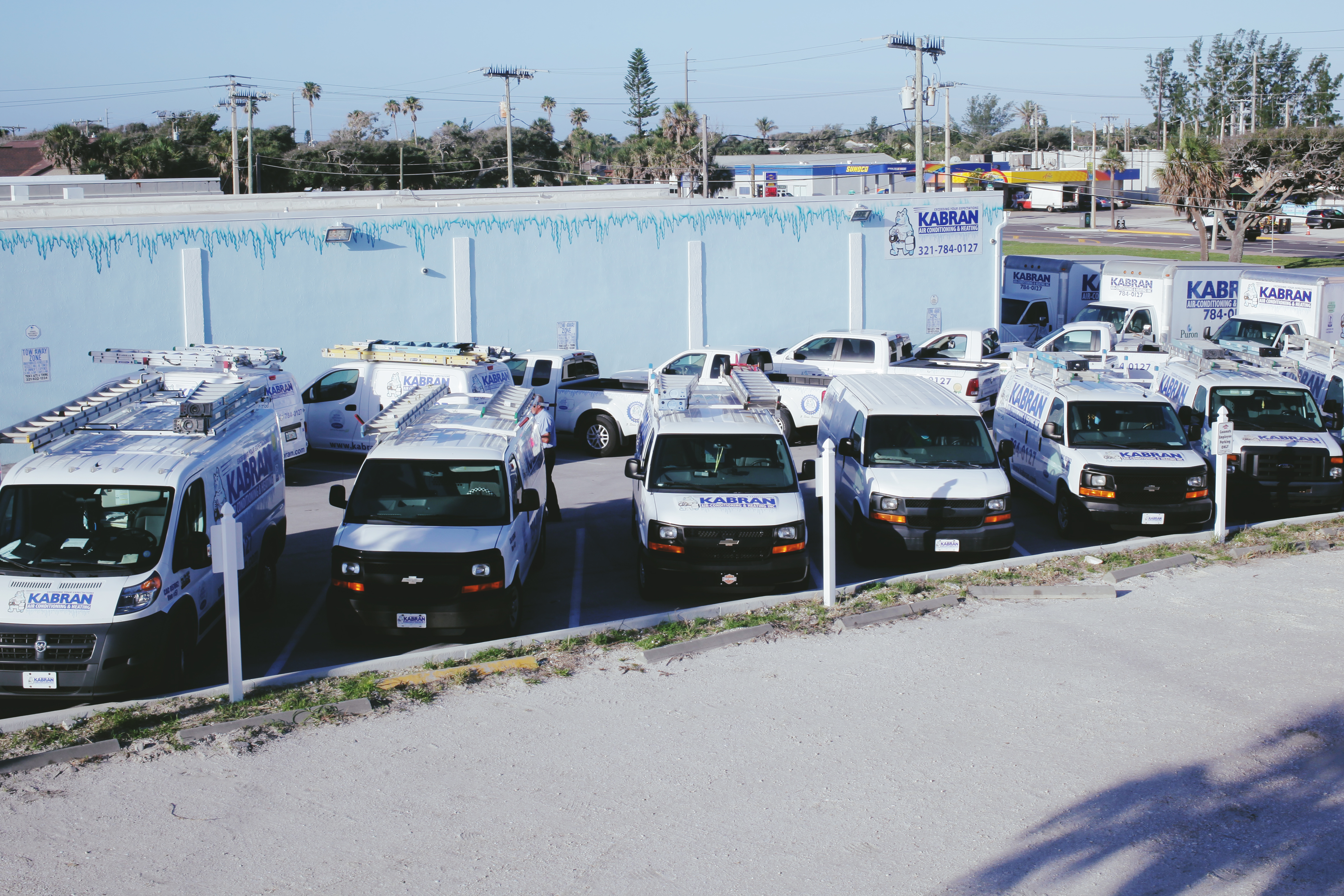 Experience professional and reliable HVAC services with Kabran Air Conditioning & Heating - your trusted partner for all comfort needs.