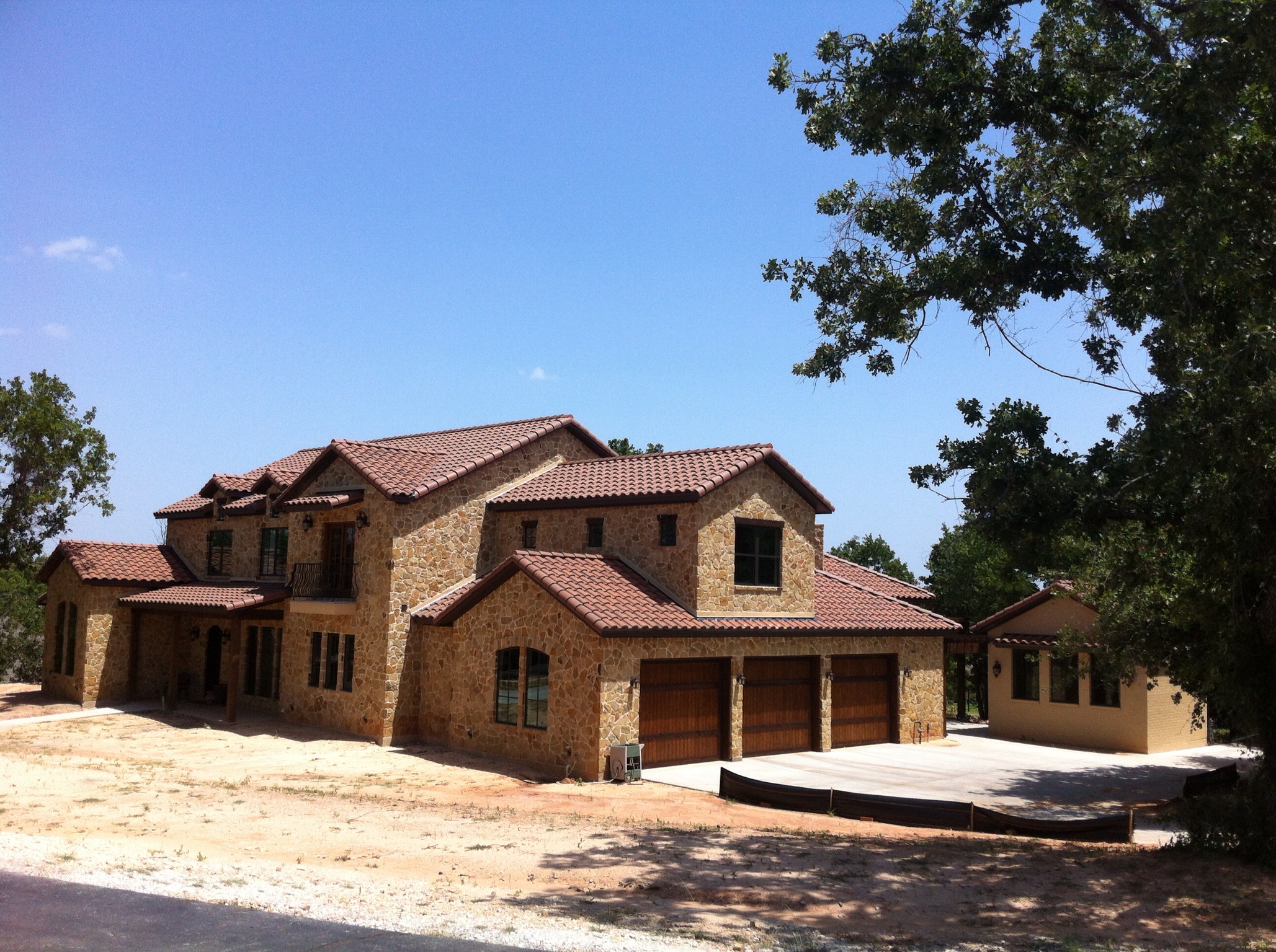 Enhance your home's beauty and durability with Americana Roofing's expert craftsmanship.