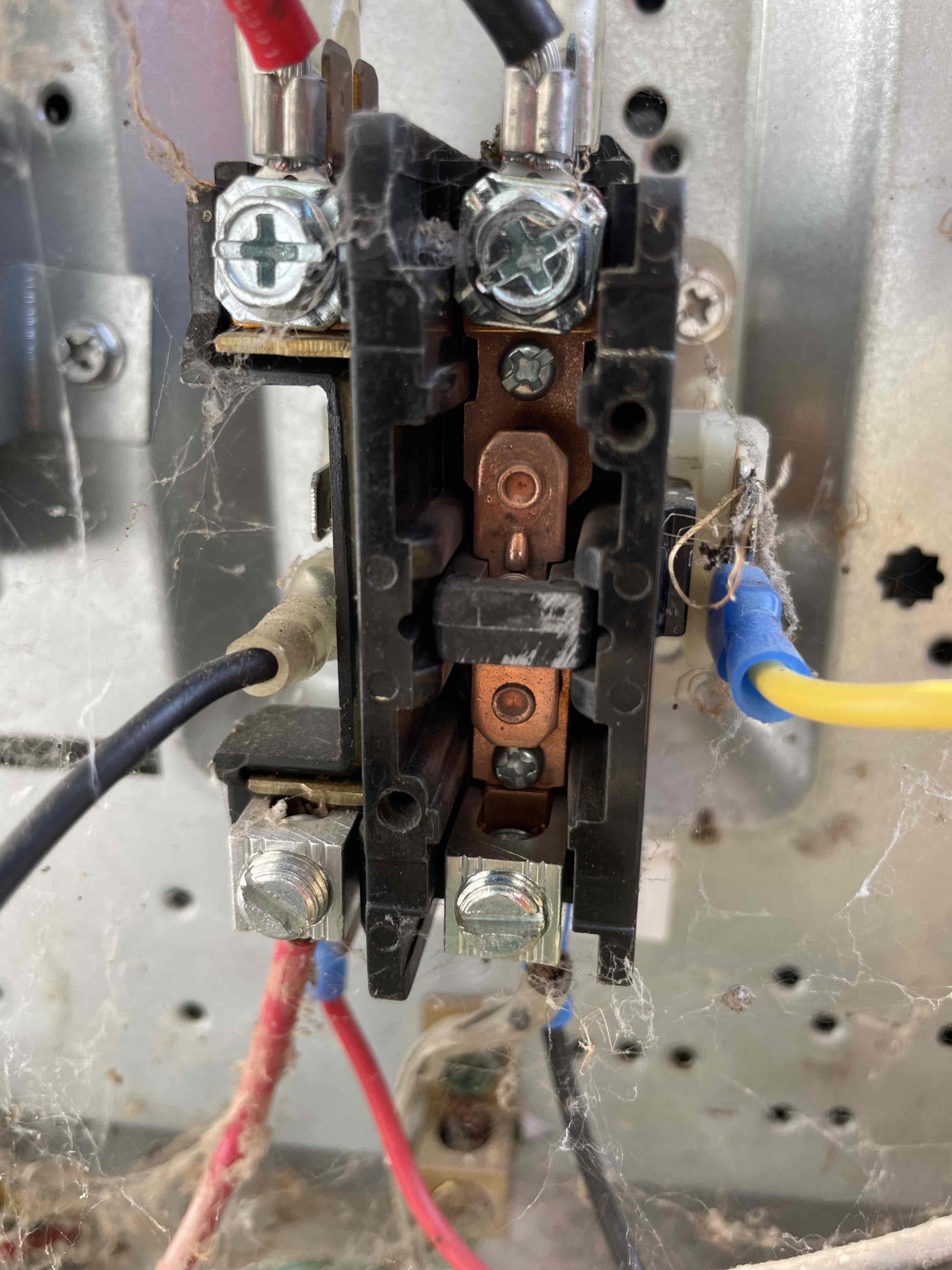 Trust Summers Plumbing Heating & Cooling for your technical and maintenance needs.