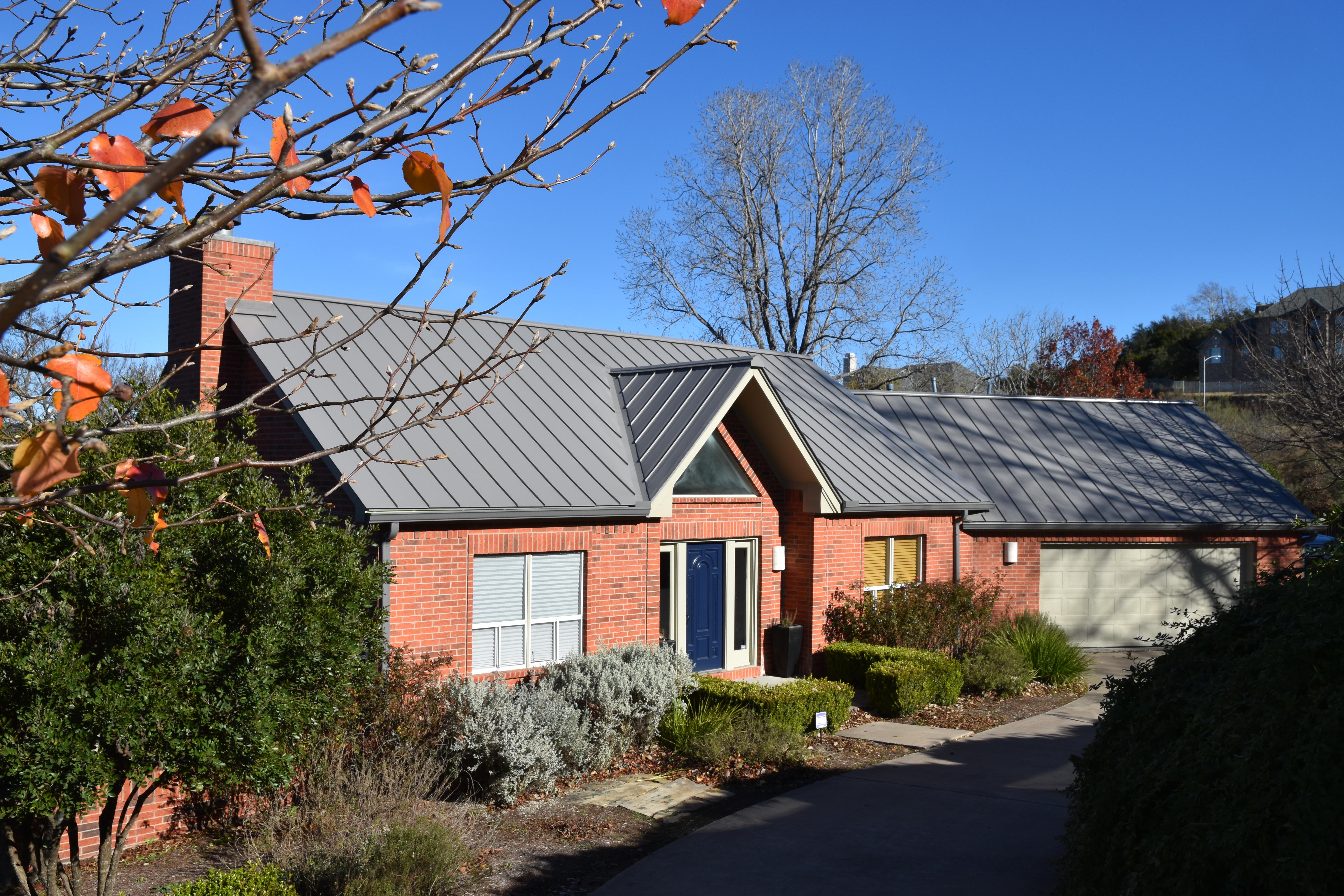 Enhance your home's curb appeal with the lasting strength and elegance of metal roofing from Green Knight® Metal Roofing.