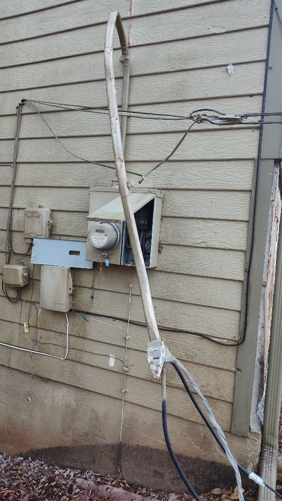 Aardvark Electric, Inc.: Ensuring safe and reliable electrical service upgrades for your home.