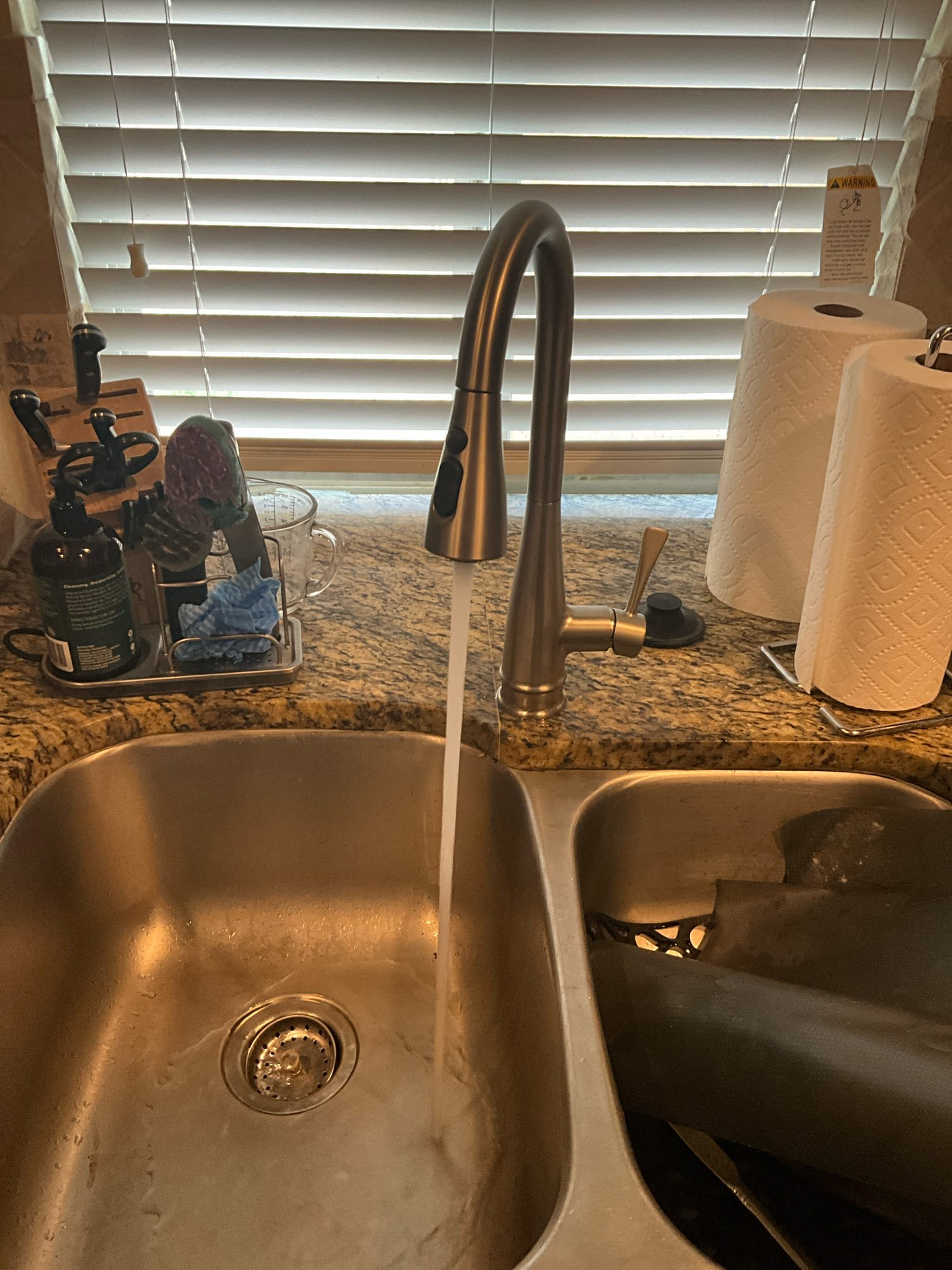 Experience top-quality plumbing services with Southern Comfort Mechanical, ensuring your kitchen stays functional and stylish.