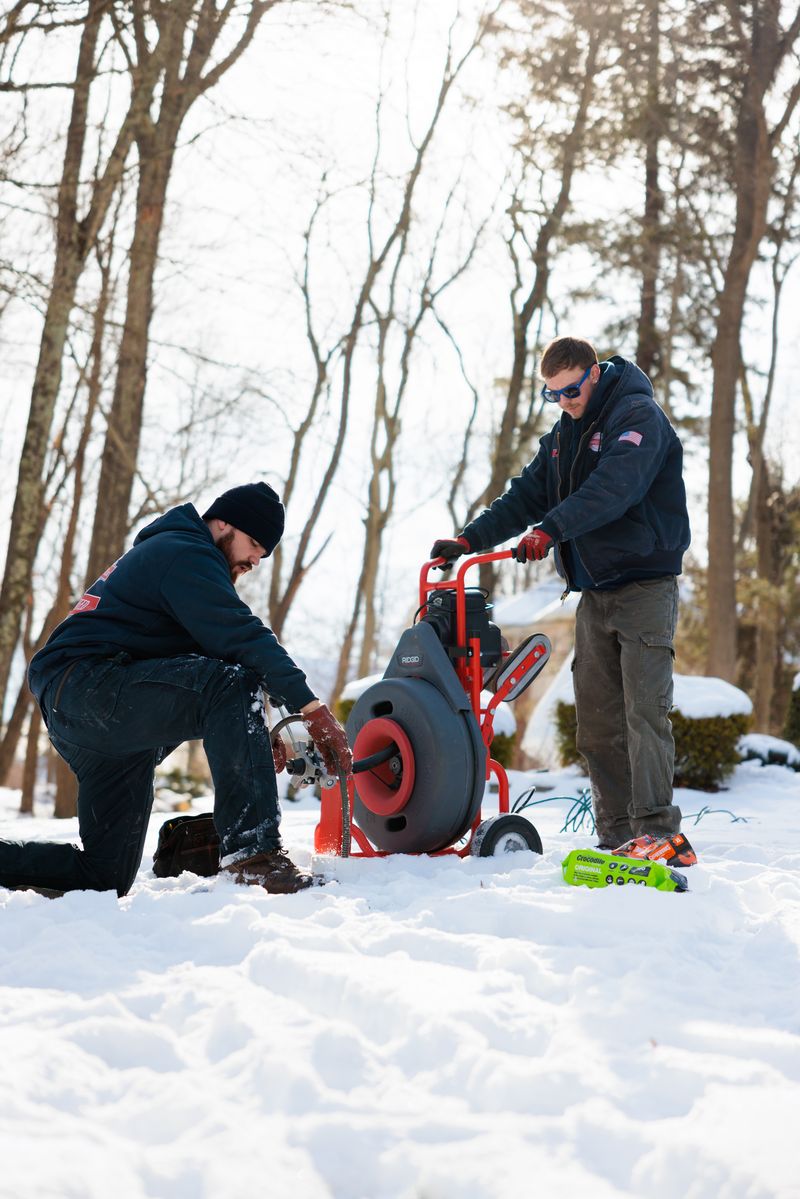 Guaranteed Service ensures reliability and professionalism even in the toughest outdoor conditions.