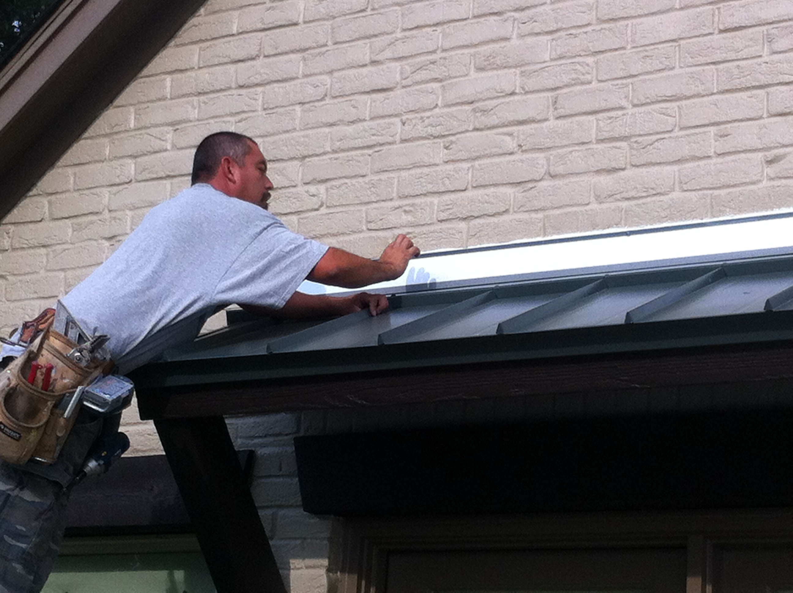 Americana Roofing ensures top-notch craftsmanship and reliability in every roofing project.