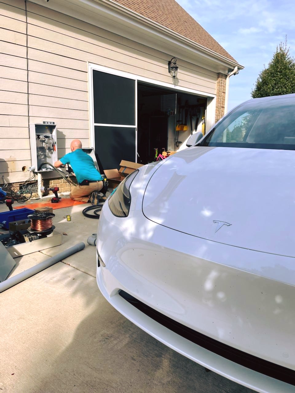 Experience top-notch electrical solutions with a focus on quality and professionalism at Dawson's Electric & Air.