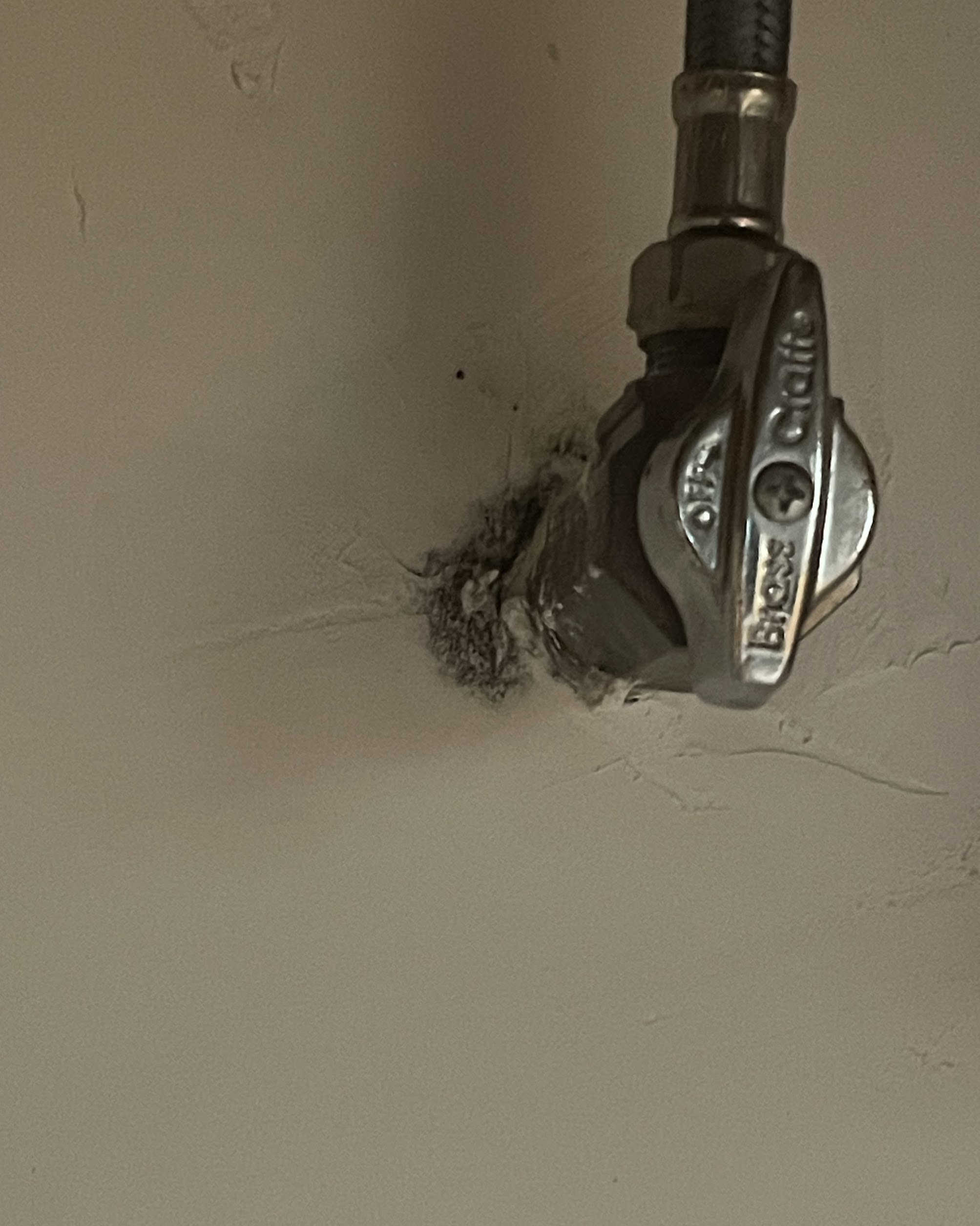 Trust Abacus Plumbing, Air Conditioning & Electrical for reliable shutoff valve repairs and neat finishes that protect your home.