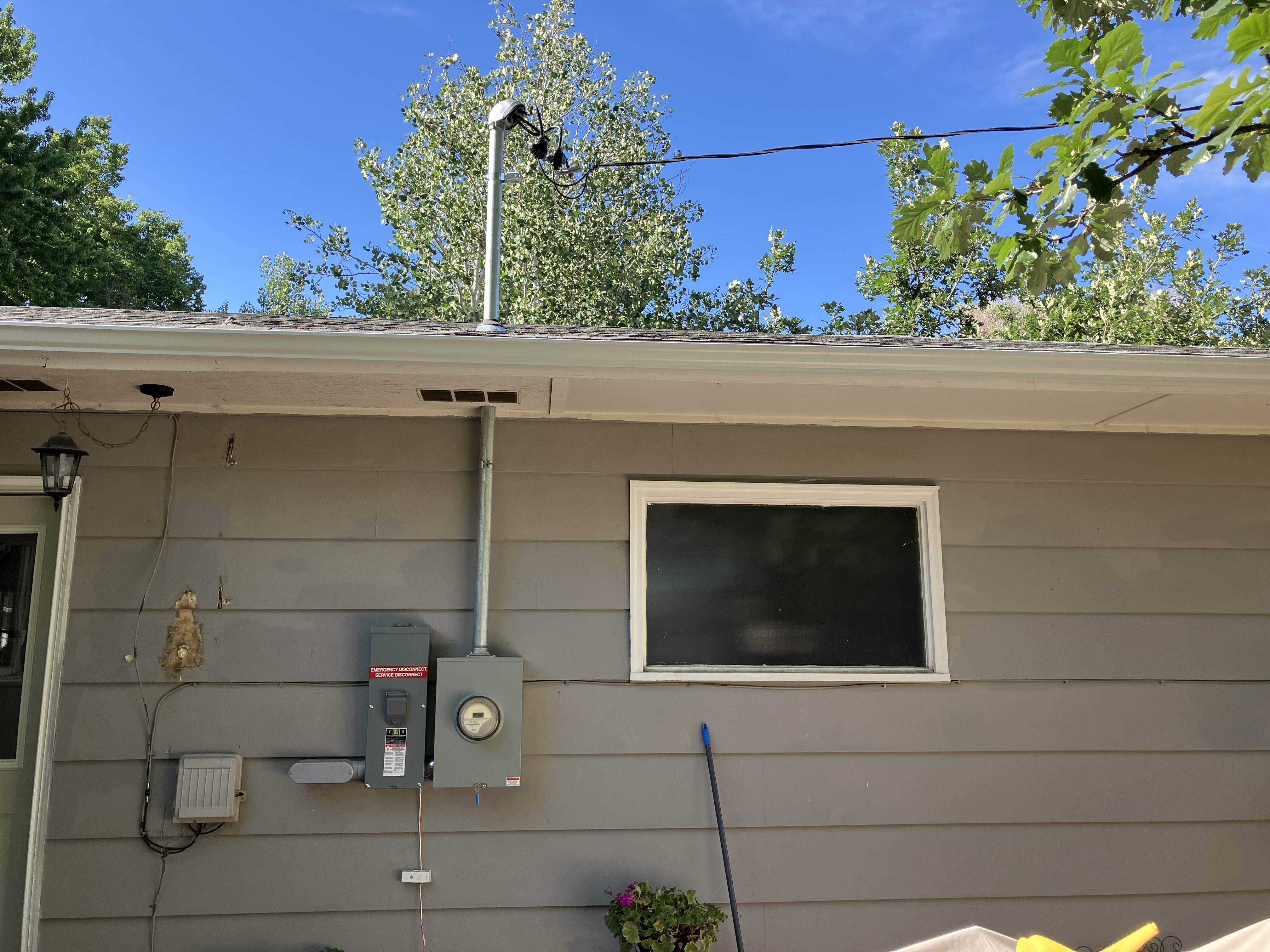 Ensure safe and efficient electrical work with Circuit Makers Electric.