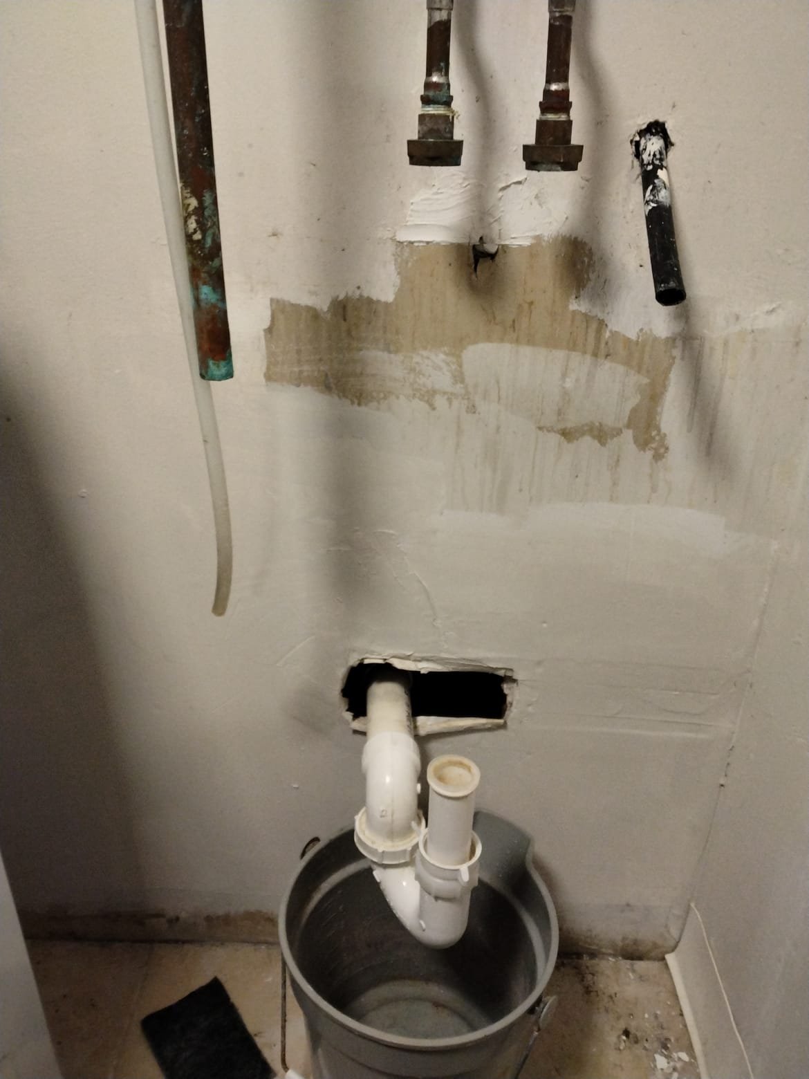 Get your plumbing issues fixed effectively with [Business Name]'s professional services, ensuring quality repairs every time.