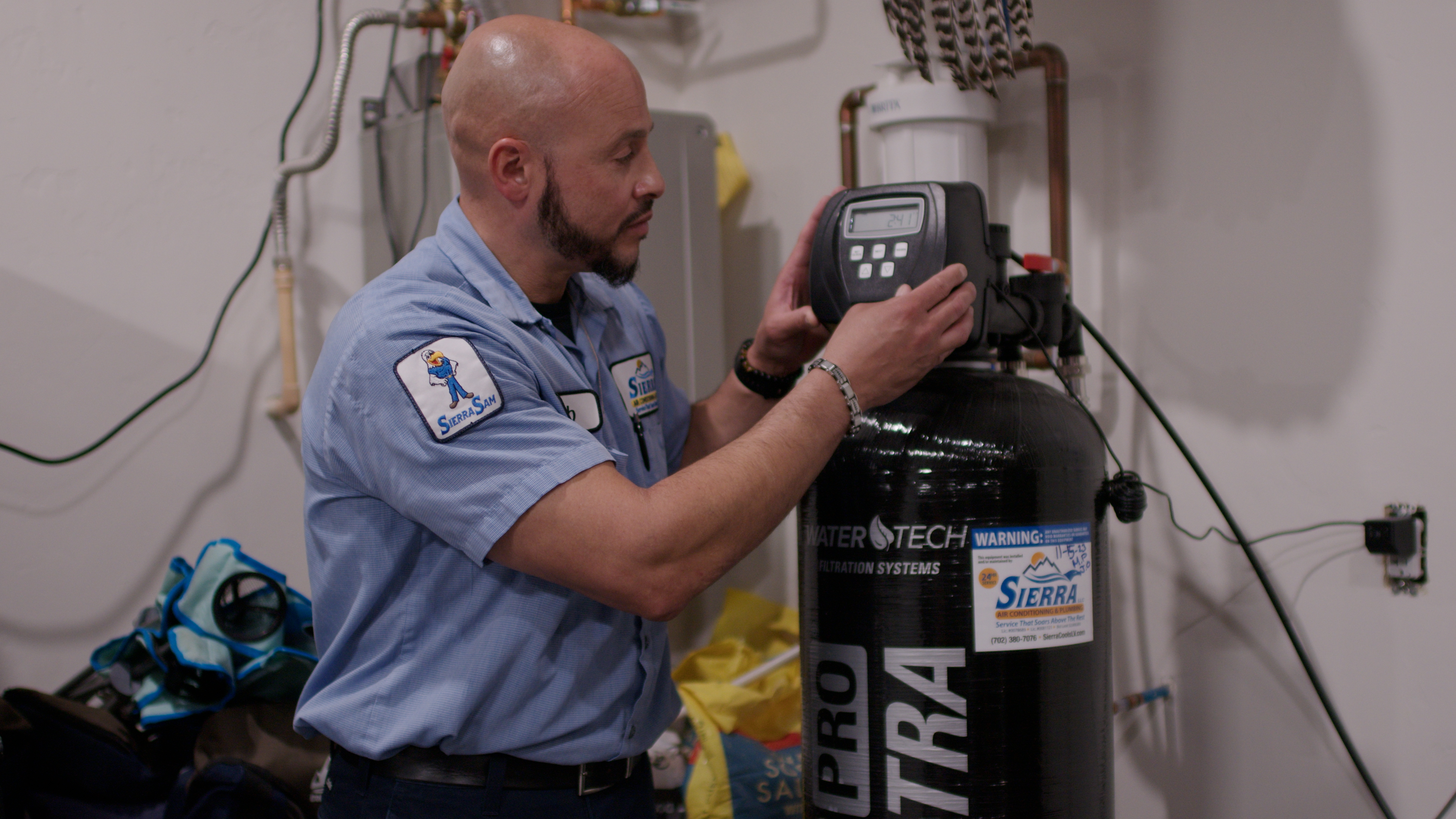 Trust Sierra Air Conditioning & Plumbing for expert water filtration services that prioritize quality and professionalism. Experience service that rises above the rest.