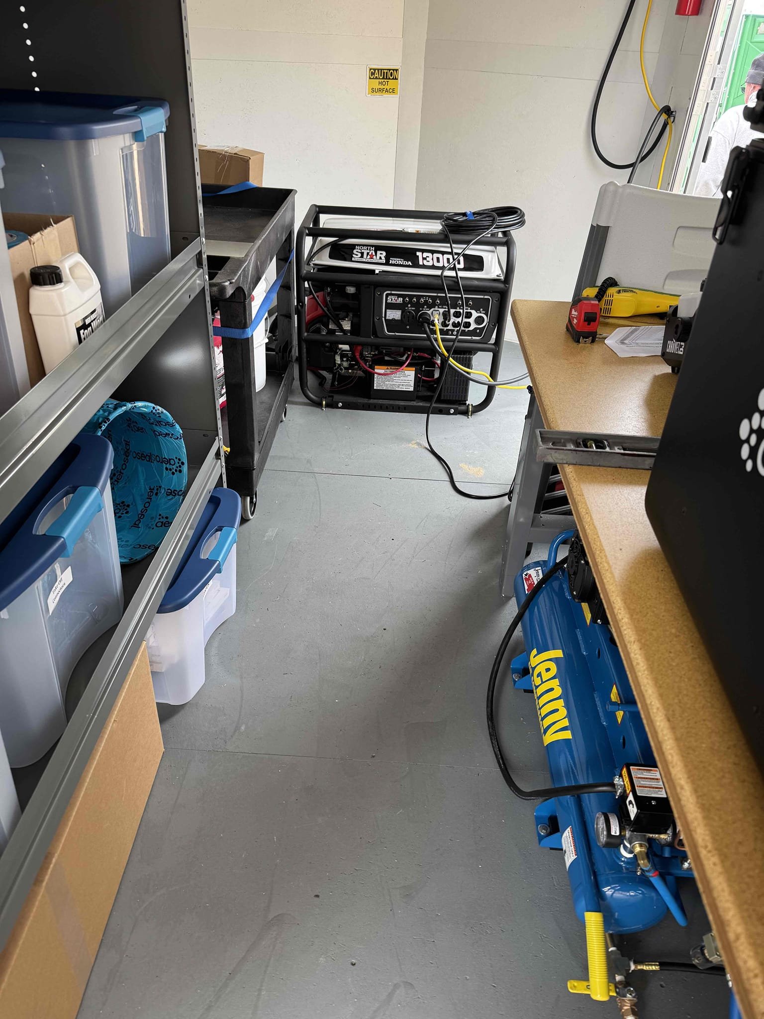 Cutting Edge Total Comfort ensures professionalism and reliability with top-tier equipment and systematic organization.