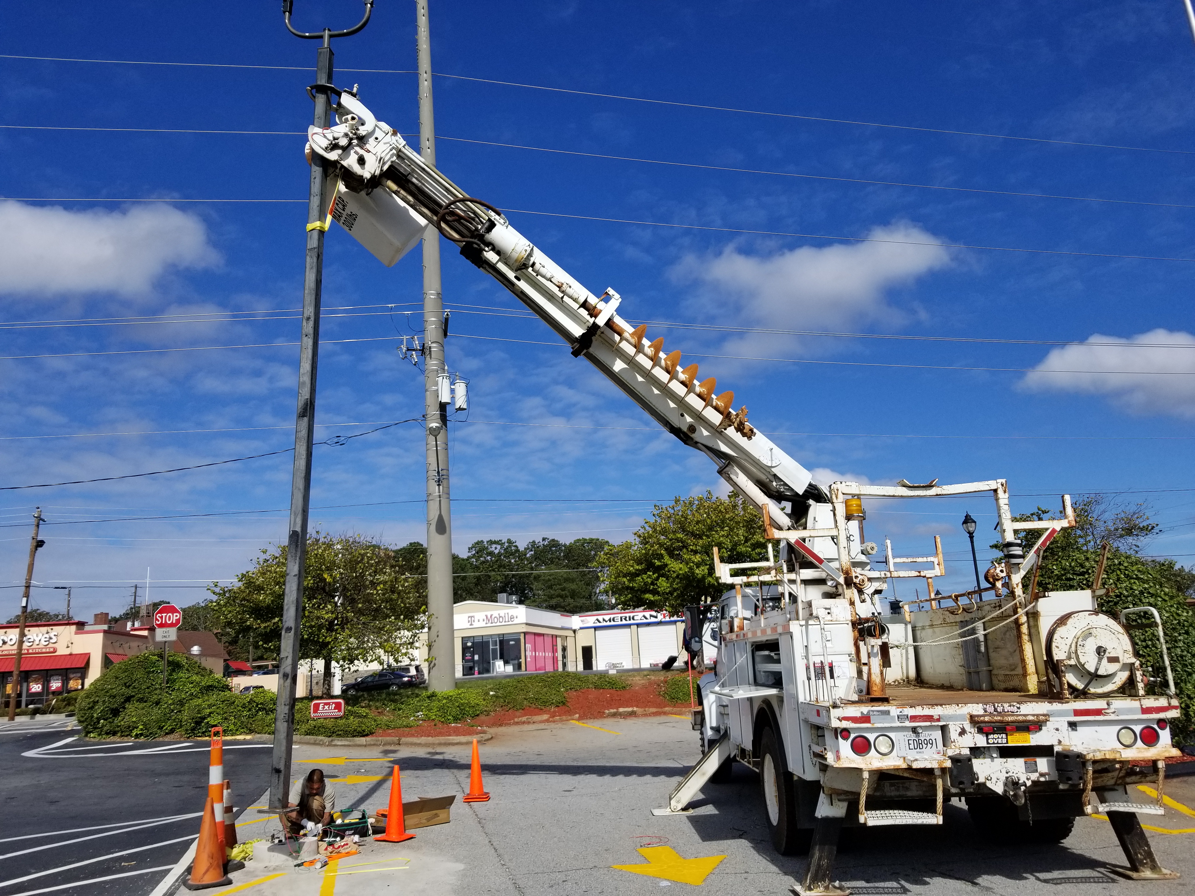 Aardvark Electric, Inc. showcasing expertise in electrical maintenance with safety and professionalism at the forefront.