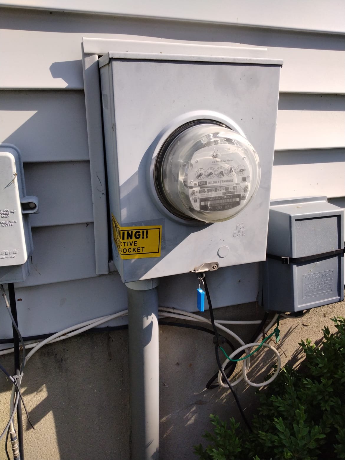 Ensure your home's safety and efficiency with professional electrical maintenance from [Business Name].