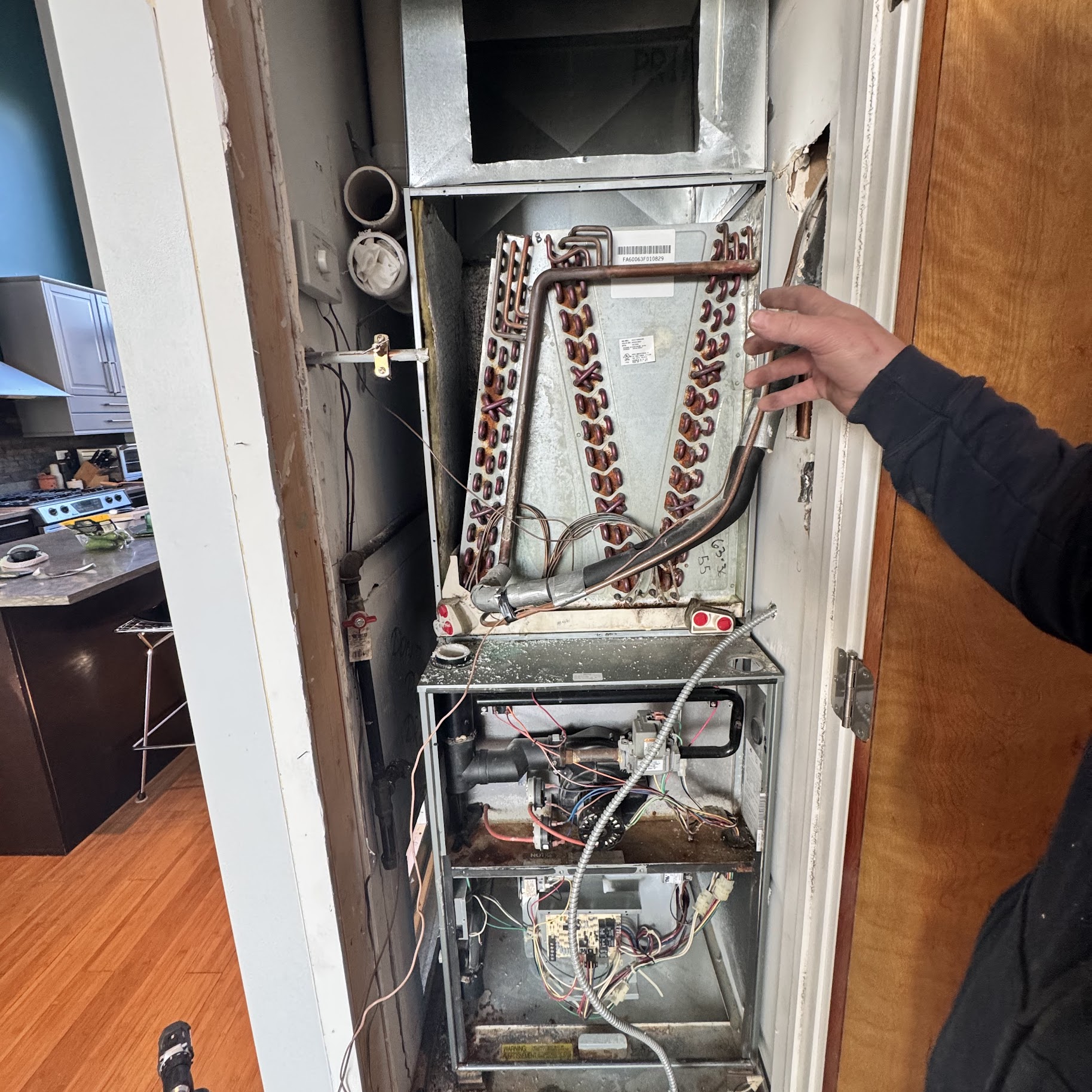 Our team at Oasis Heating and Cooling delivers careful in-home HVAC maintenance, restoring system reliability while respecting your living space.