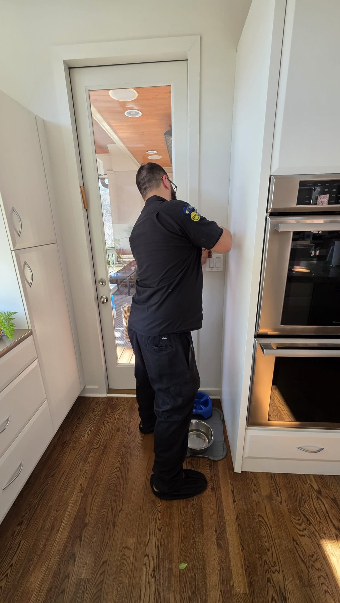 Expert electrical solutions provided by Aardvark Electric, Inc., ensure your home is safe and up-to-date.