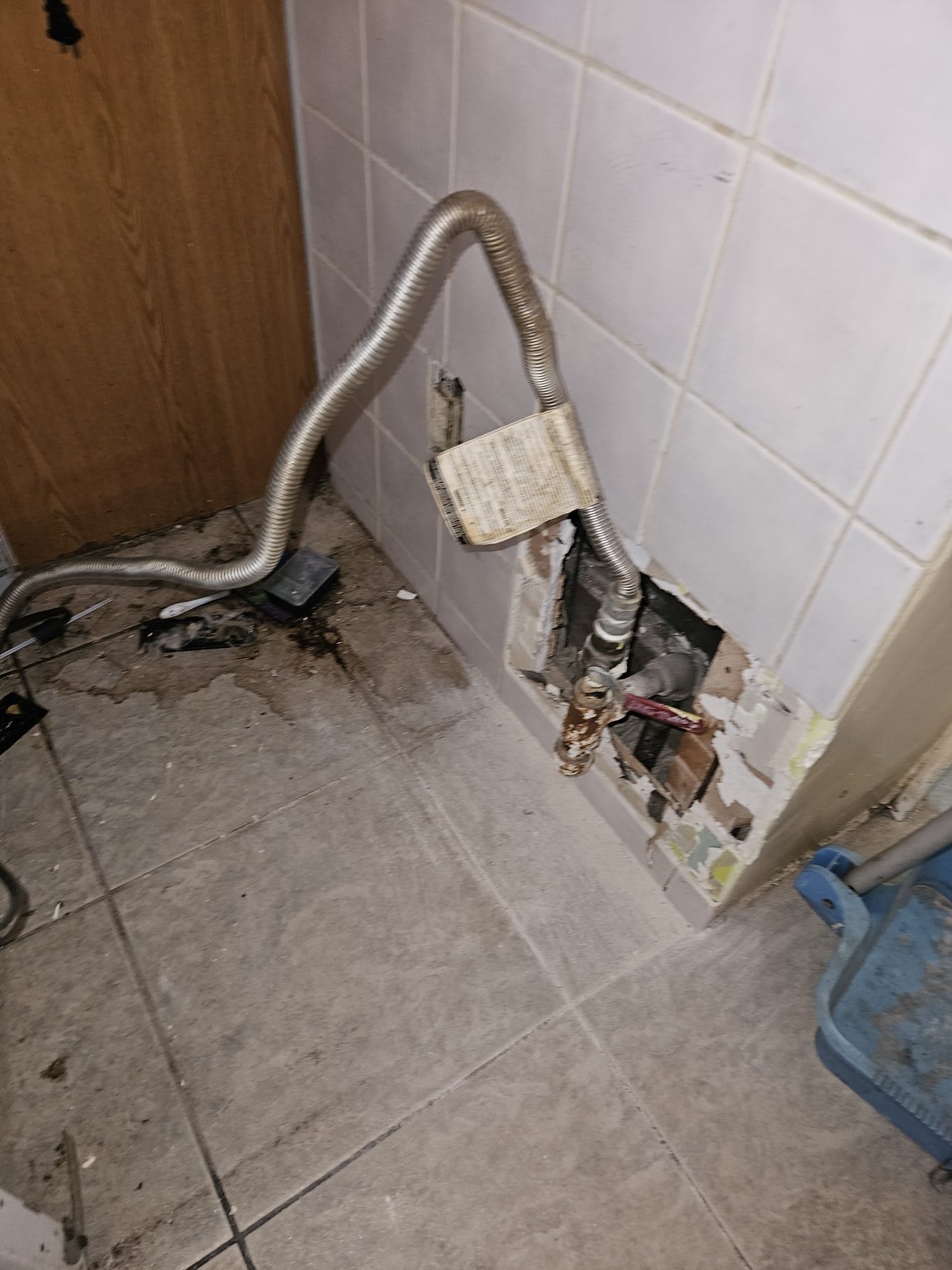 At Service Professionals, we are dedicated to addressing all your plumbing concerns, ensuring quality service even in the most challenging situations.